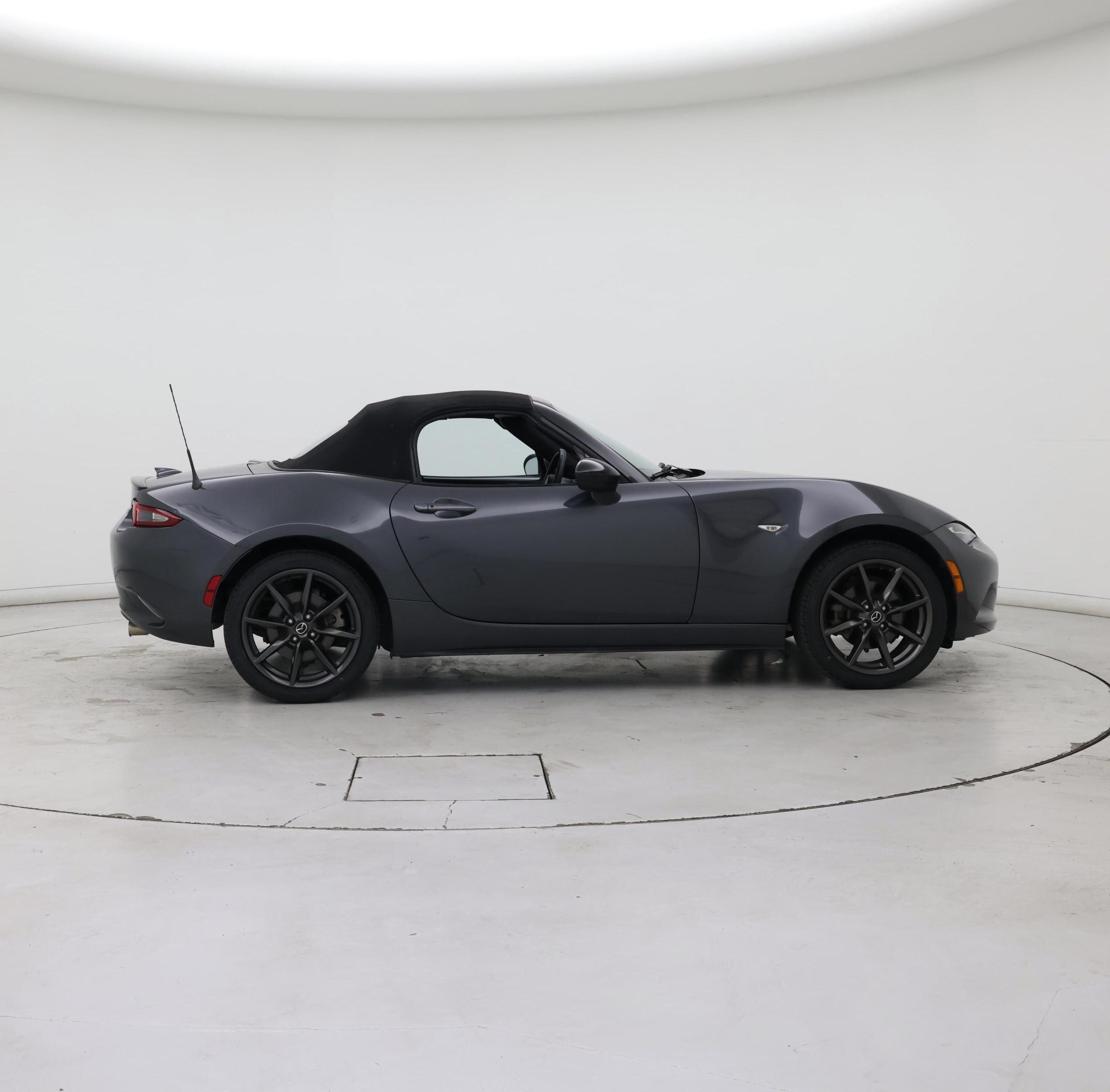 Thumbnail: 2016 Mazda MX-5 Miata - 7