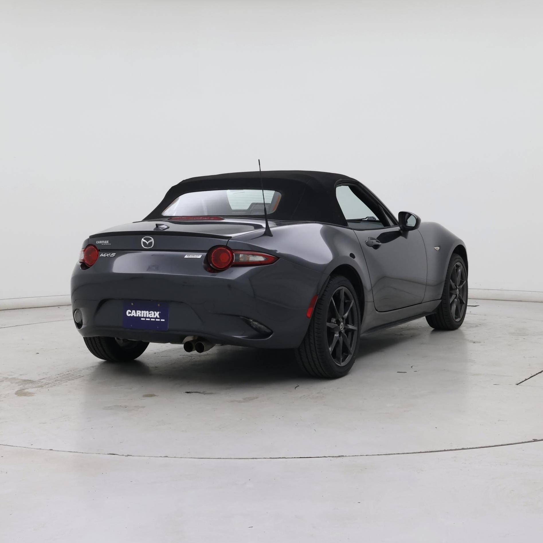Thumbnail: 2016 Mazda MX-5 Miata - 8