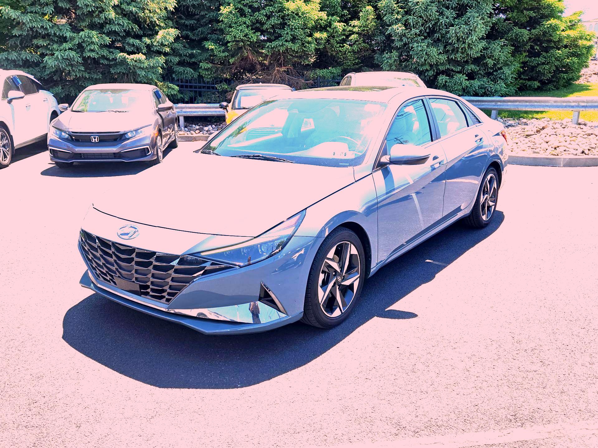 Thumbnail: 2021 Hyundai Elantra - 3