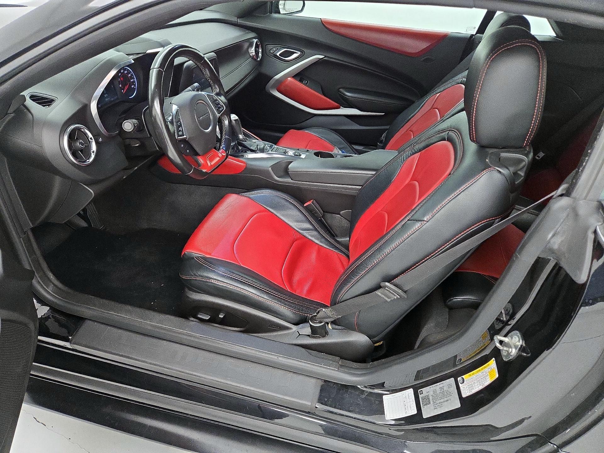 Thumbnail: 2018 Chevrolet Camaro - 11