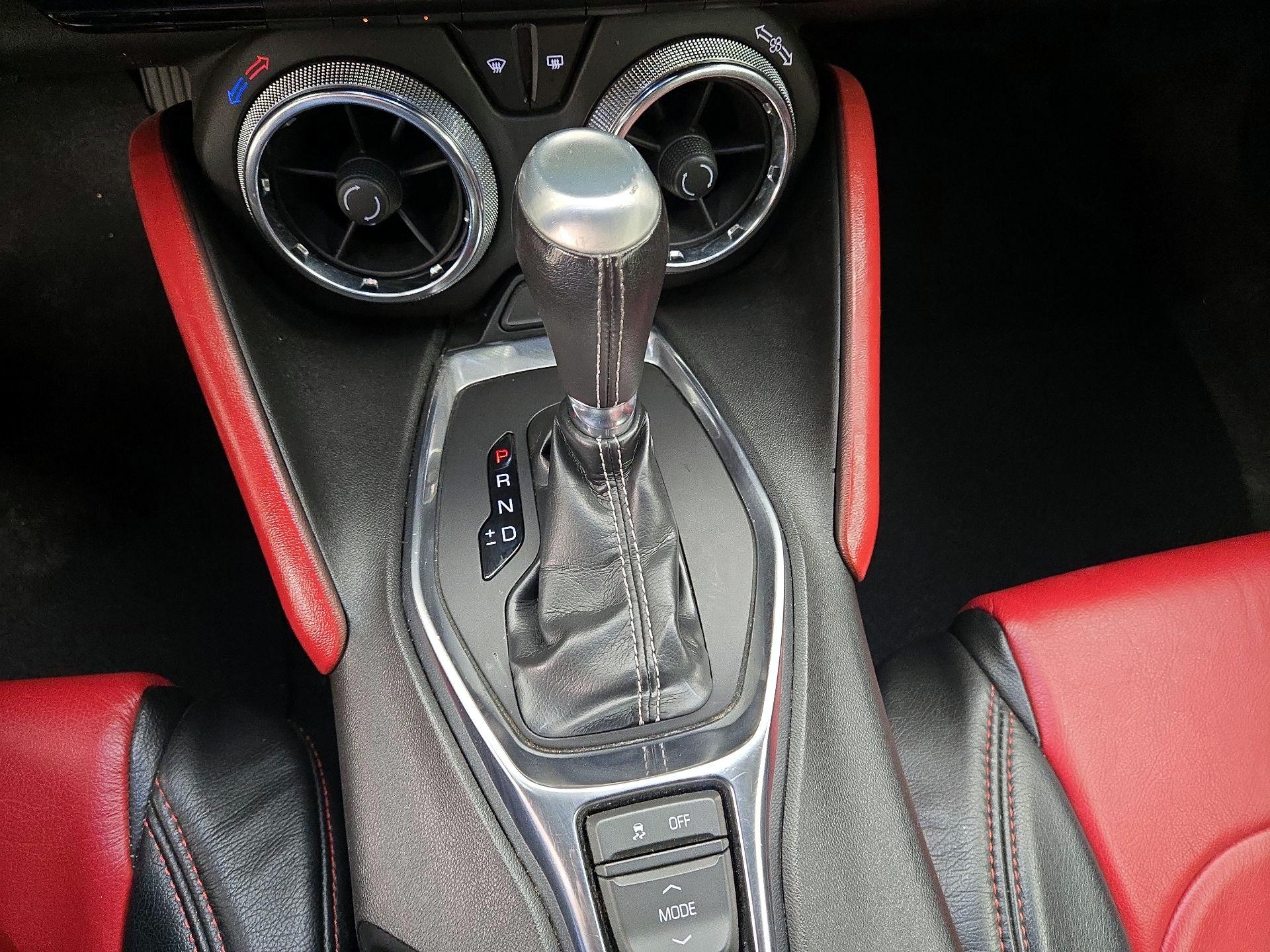 Thumbnail: 2018 Chevrolet Camaro - 16
