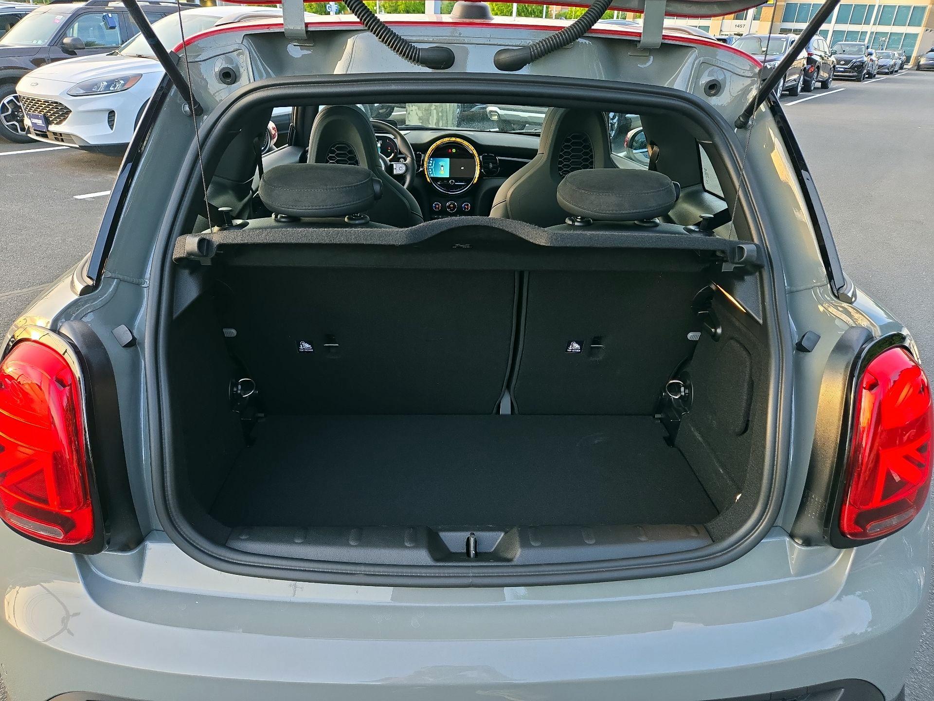 Thumbnail: 2023 MINI Cooper Hardtop - 20