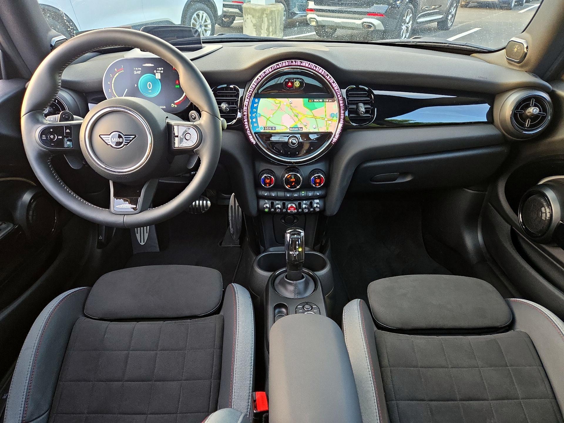 Thumbnail: 2023 MINI Cooper Hardtop - 8