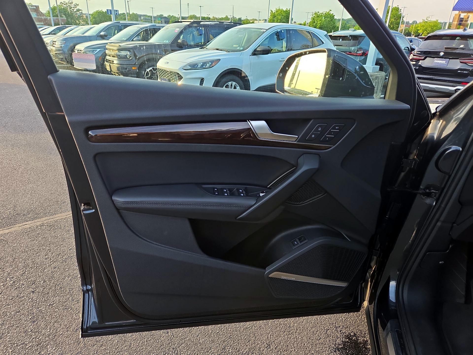 Thumbnail: 2019 Audi Q5 - 10