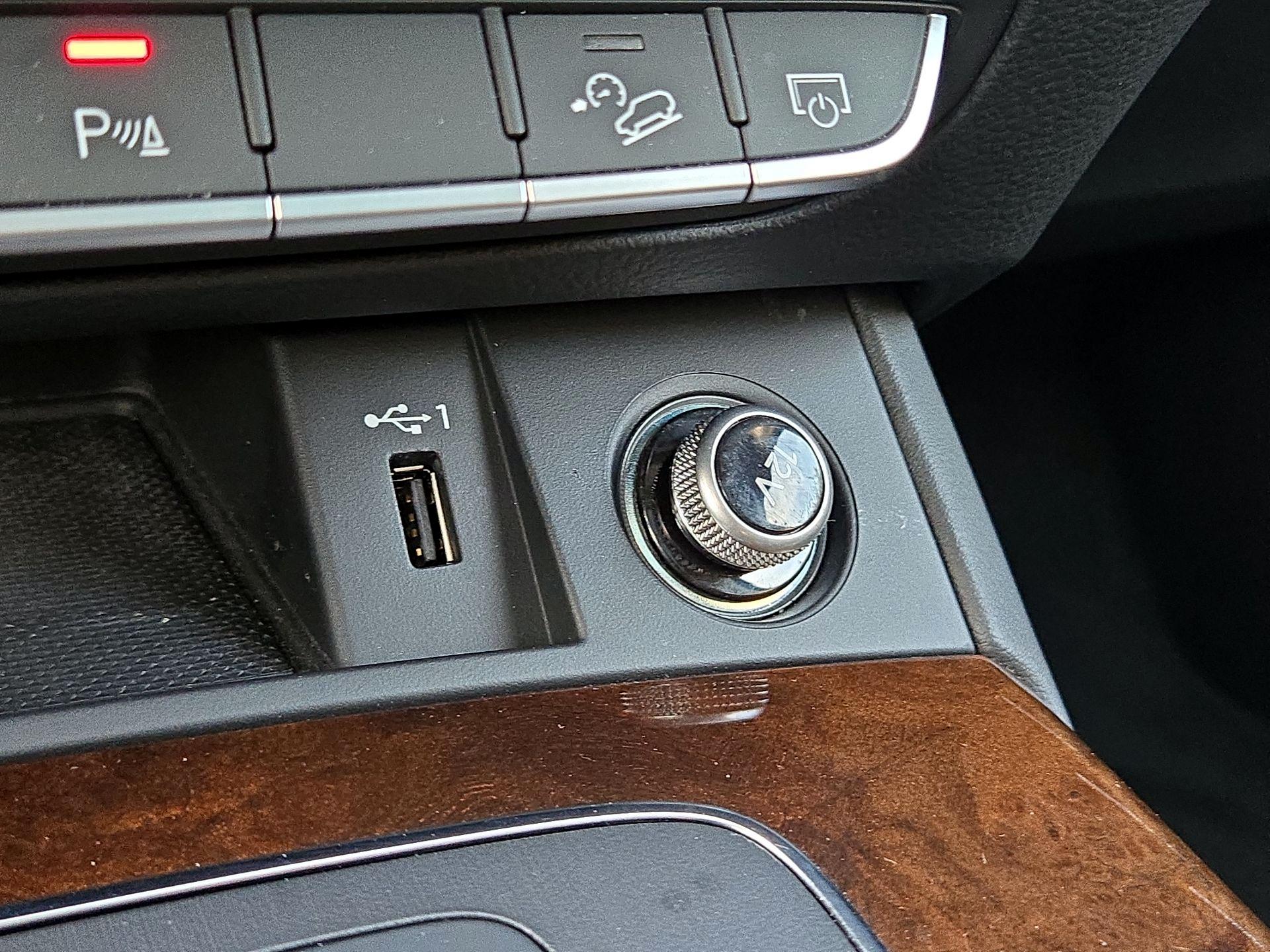 Thumbnail: 2019 Audi Q5 - 17