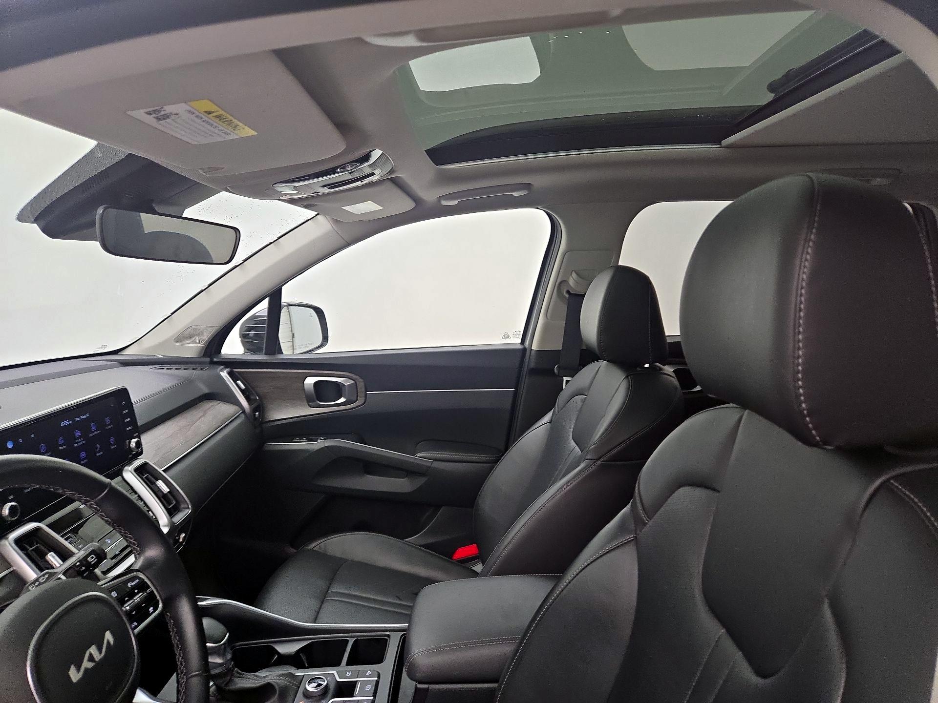 Thumbnail: 2022 Kia Sorento - 20