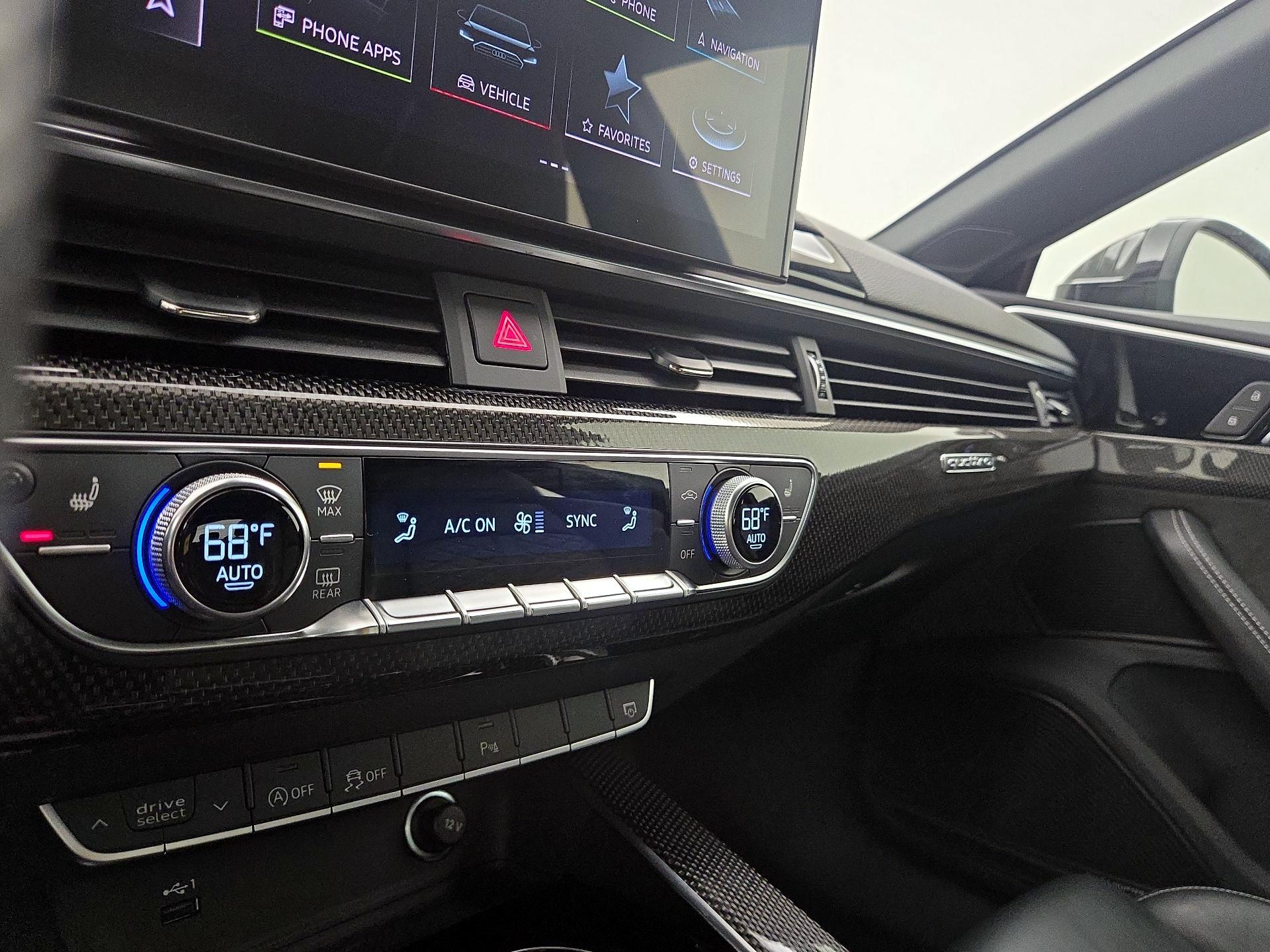 Thumbnail: 2021 Audi S5 - 17