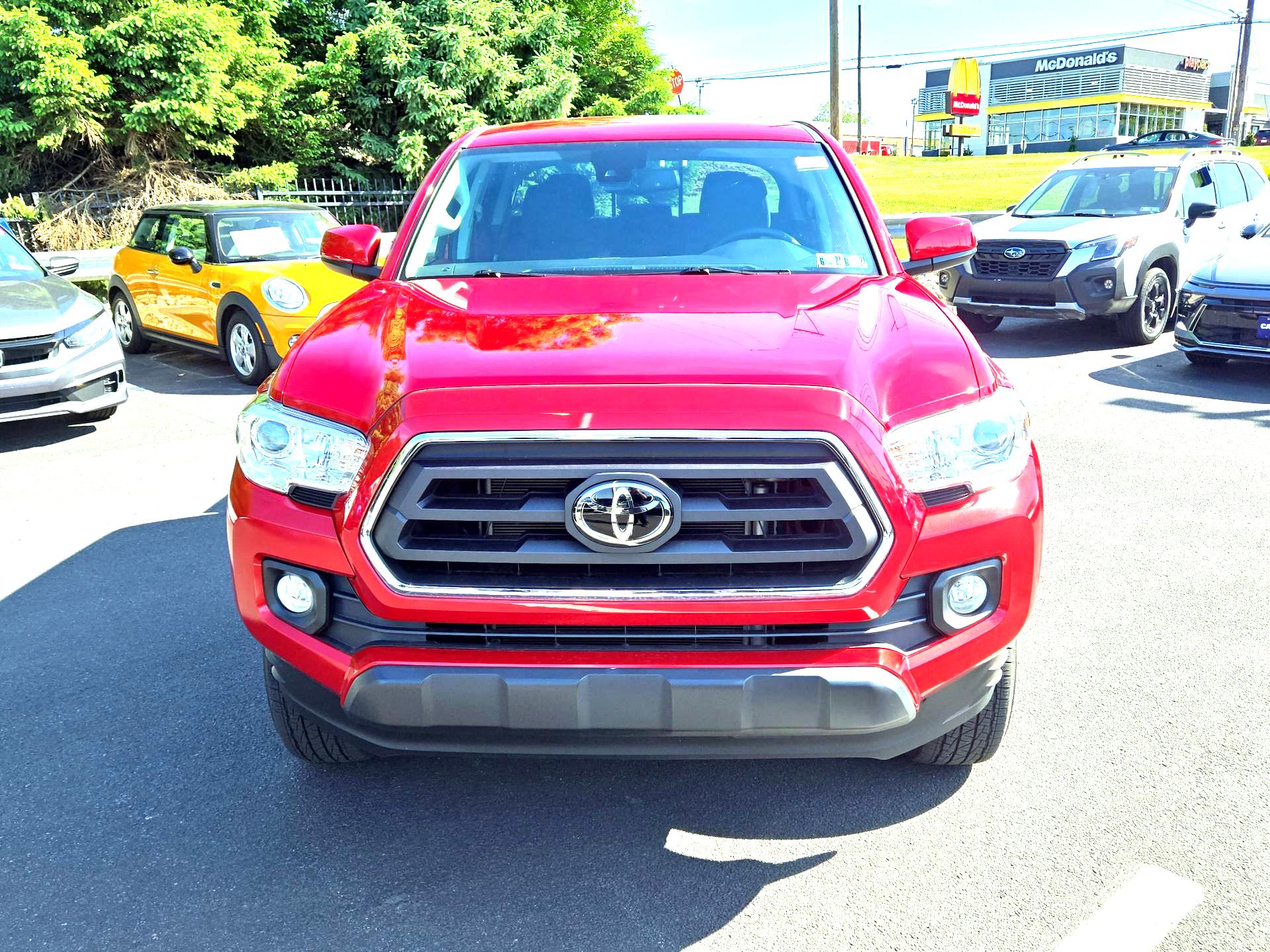 Thumbnail: 2022 Toyota Tacoma - 2