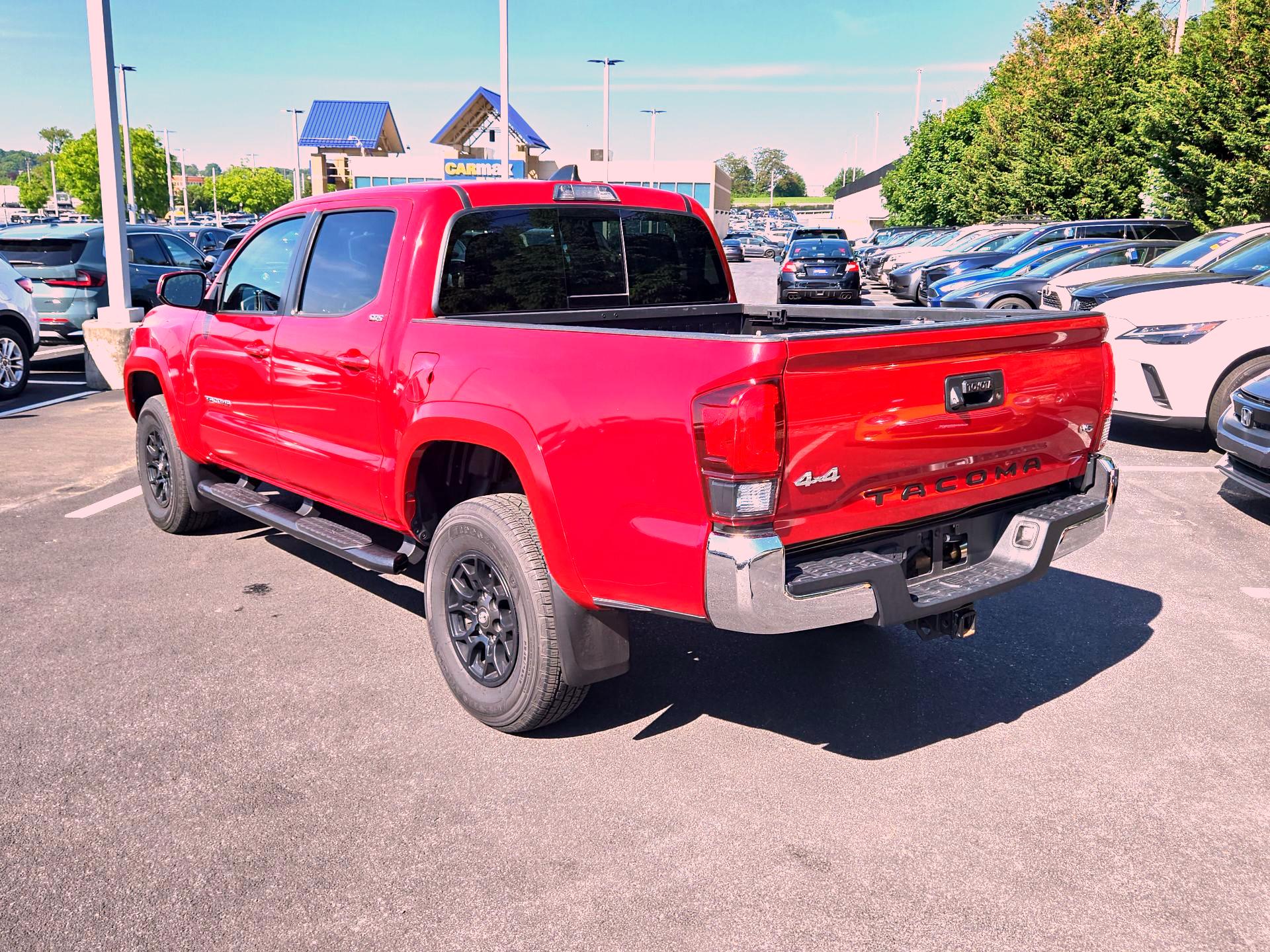 Thumbnail: 2022 Toyota Tacoma - 7