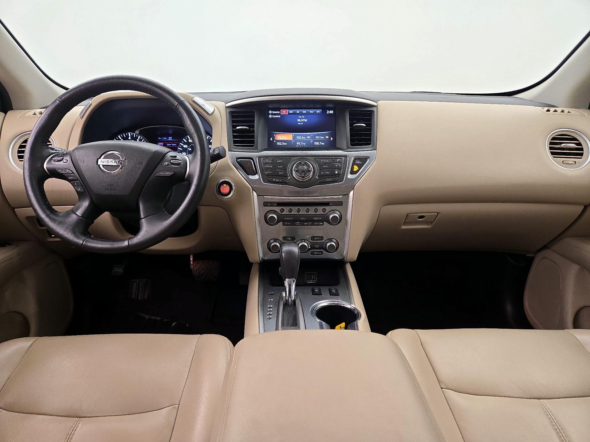 Thumbnail: 2020 Nissan Pathfinder - 9