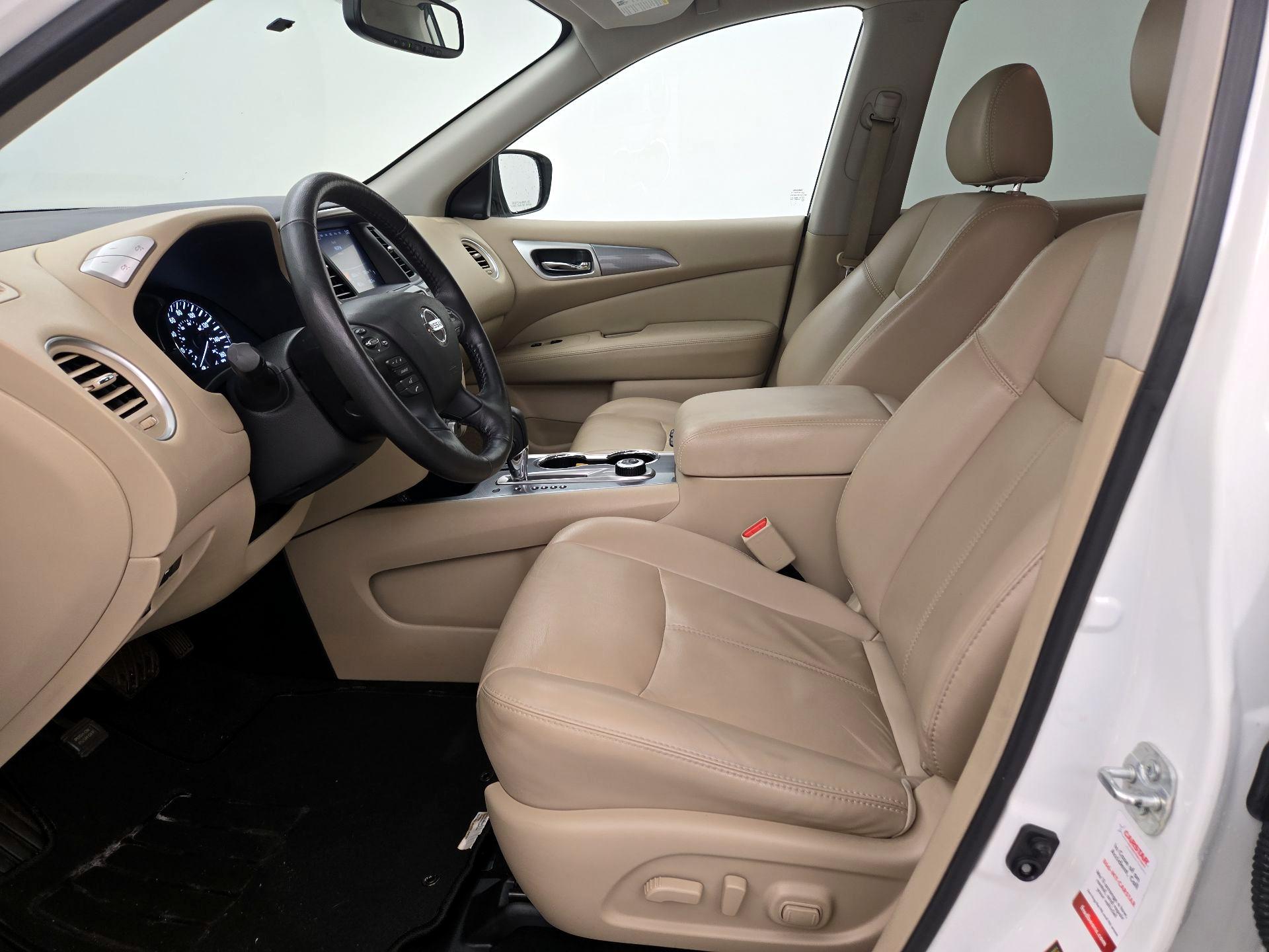 Thumbnail: 2020 Nissan Pathfinder - 11