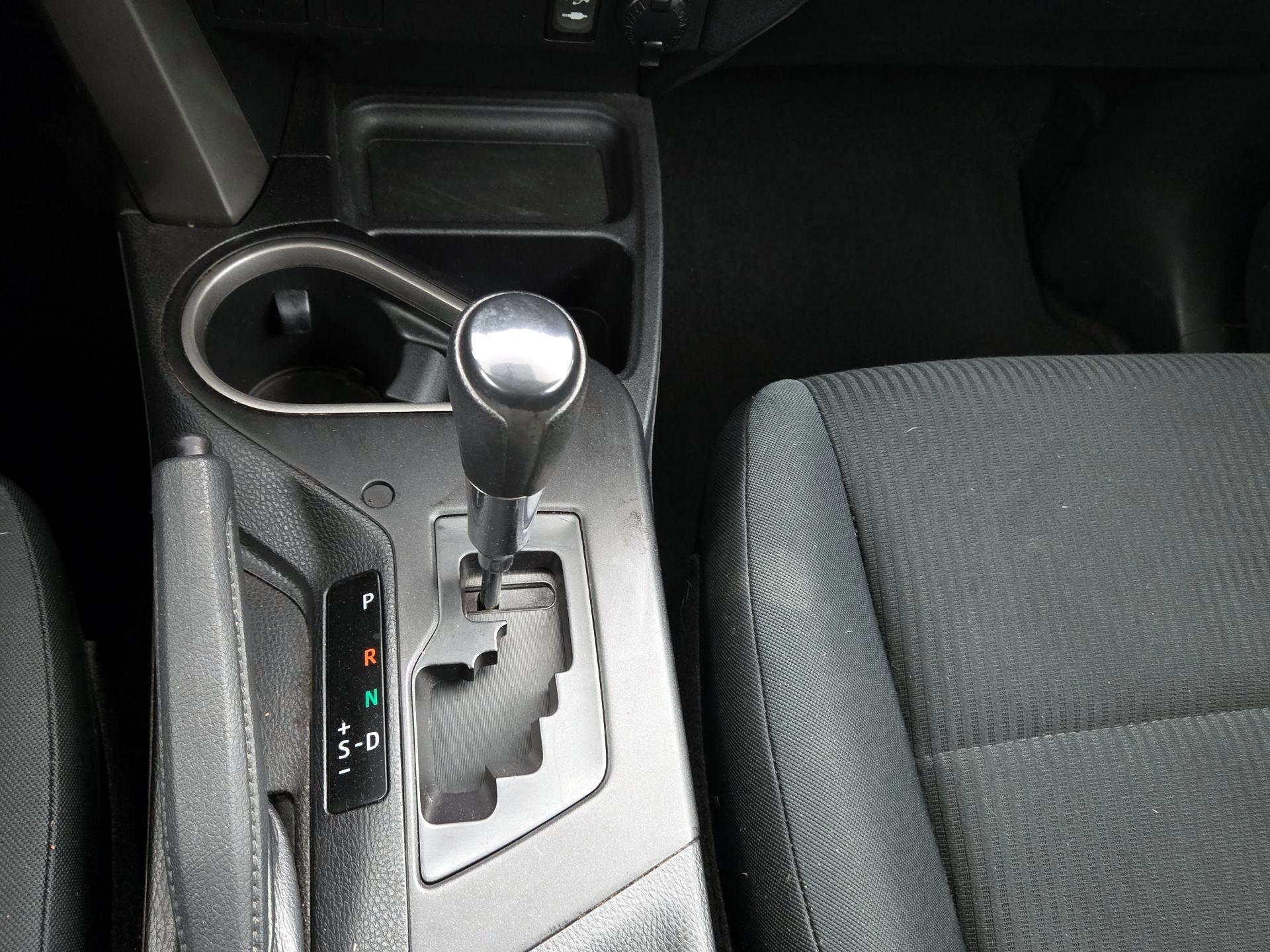Thumbnail: 2016 Toyota RAV4 - 17