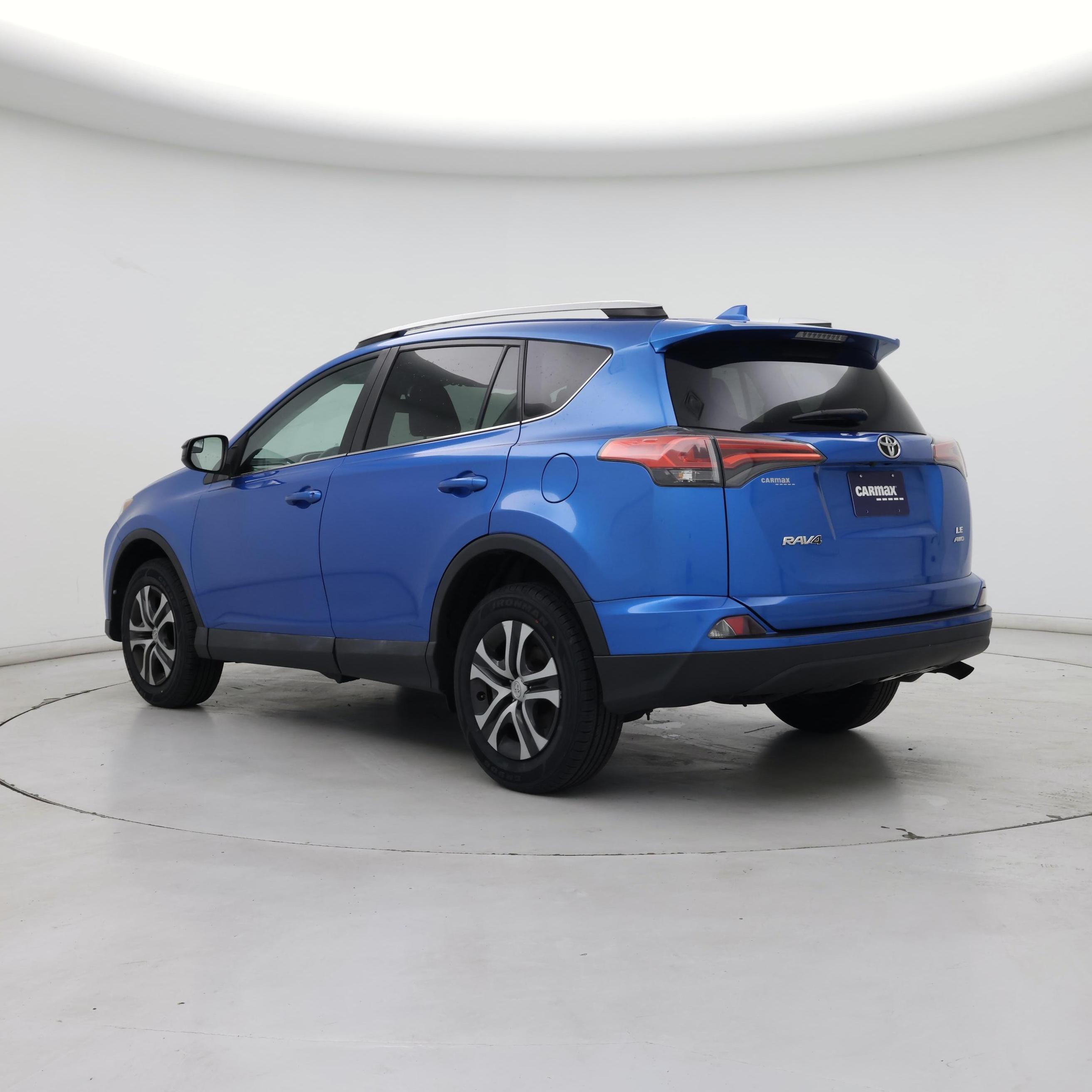 Thumbnail: 2016 Toyota RAV4 - 2
