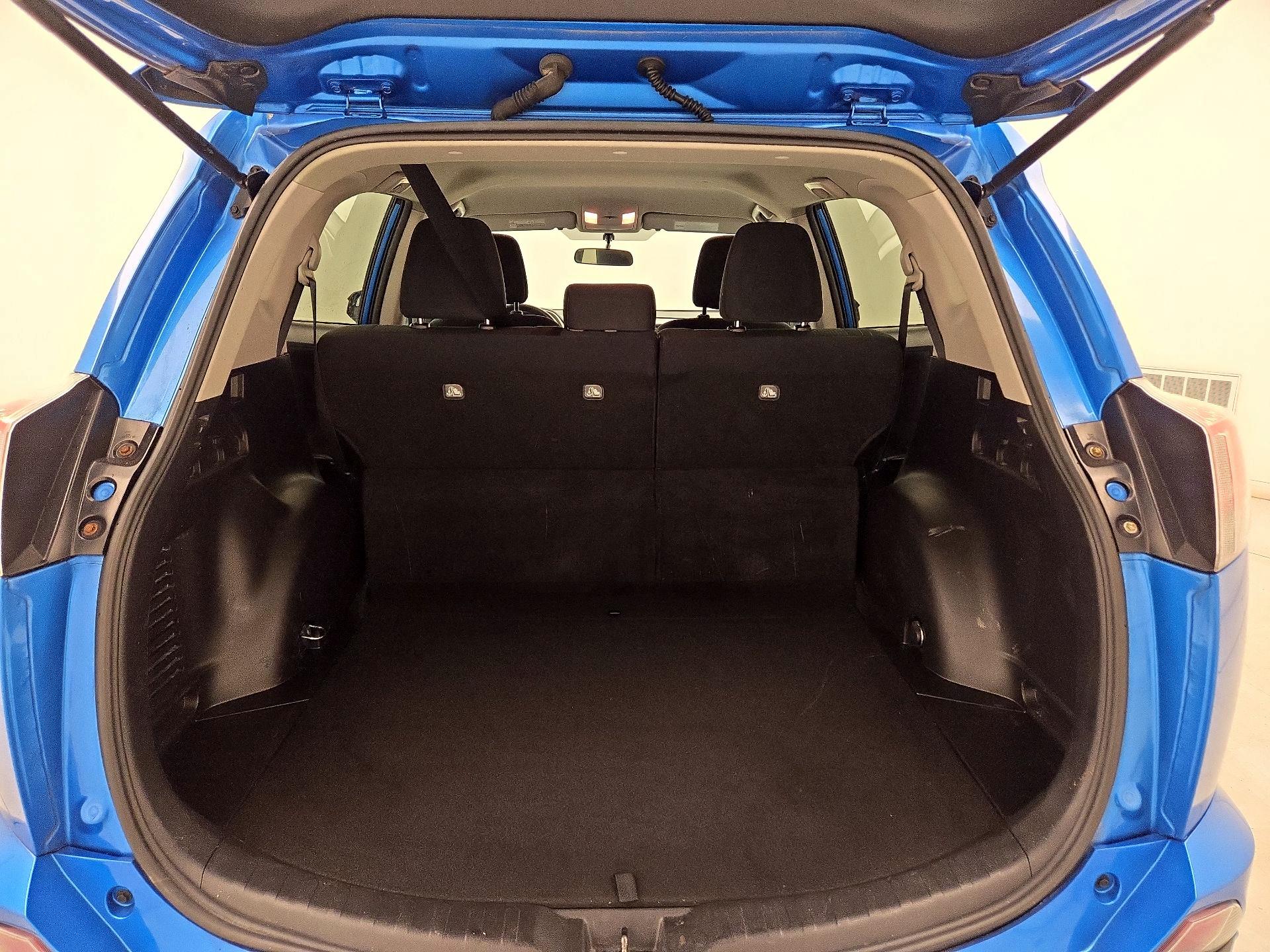 Thumbnail: 2016 Toyota RAV4 - 20