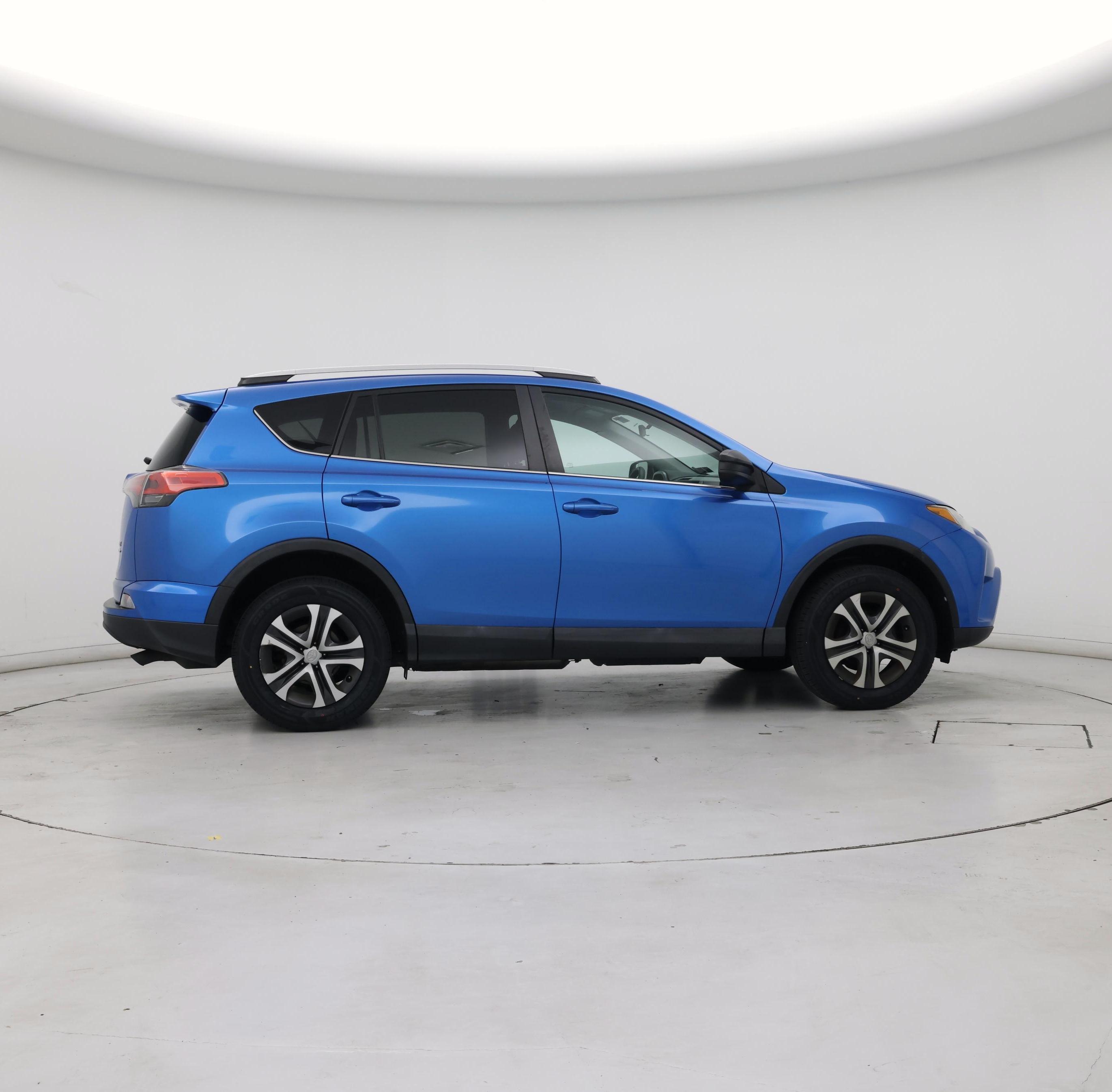Thumbnail: 2016 Toyota RAV4 - 7
