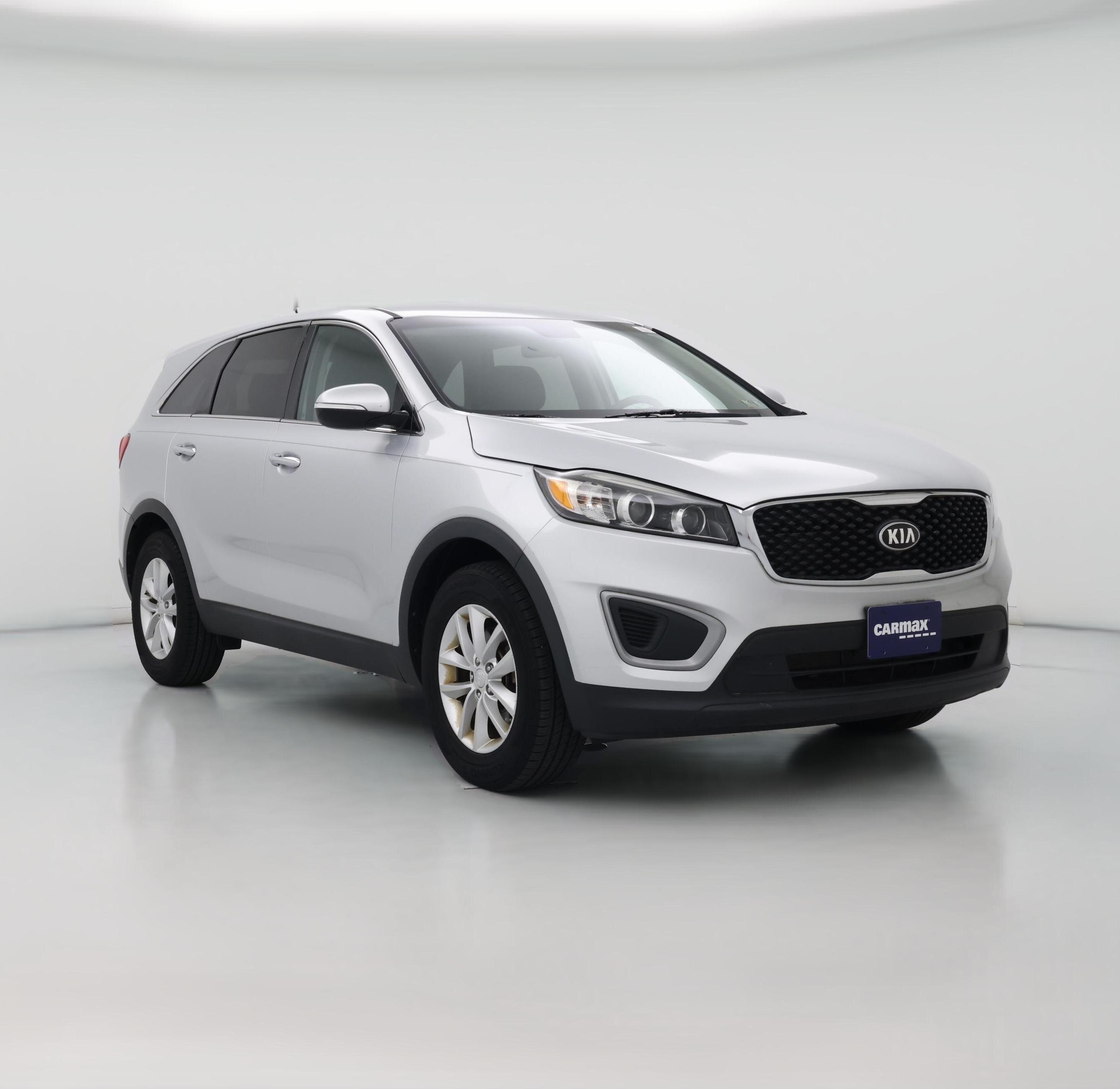 Thumbnail: 2016 Kia Sorento - 1