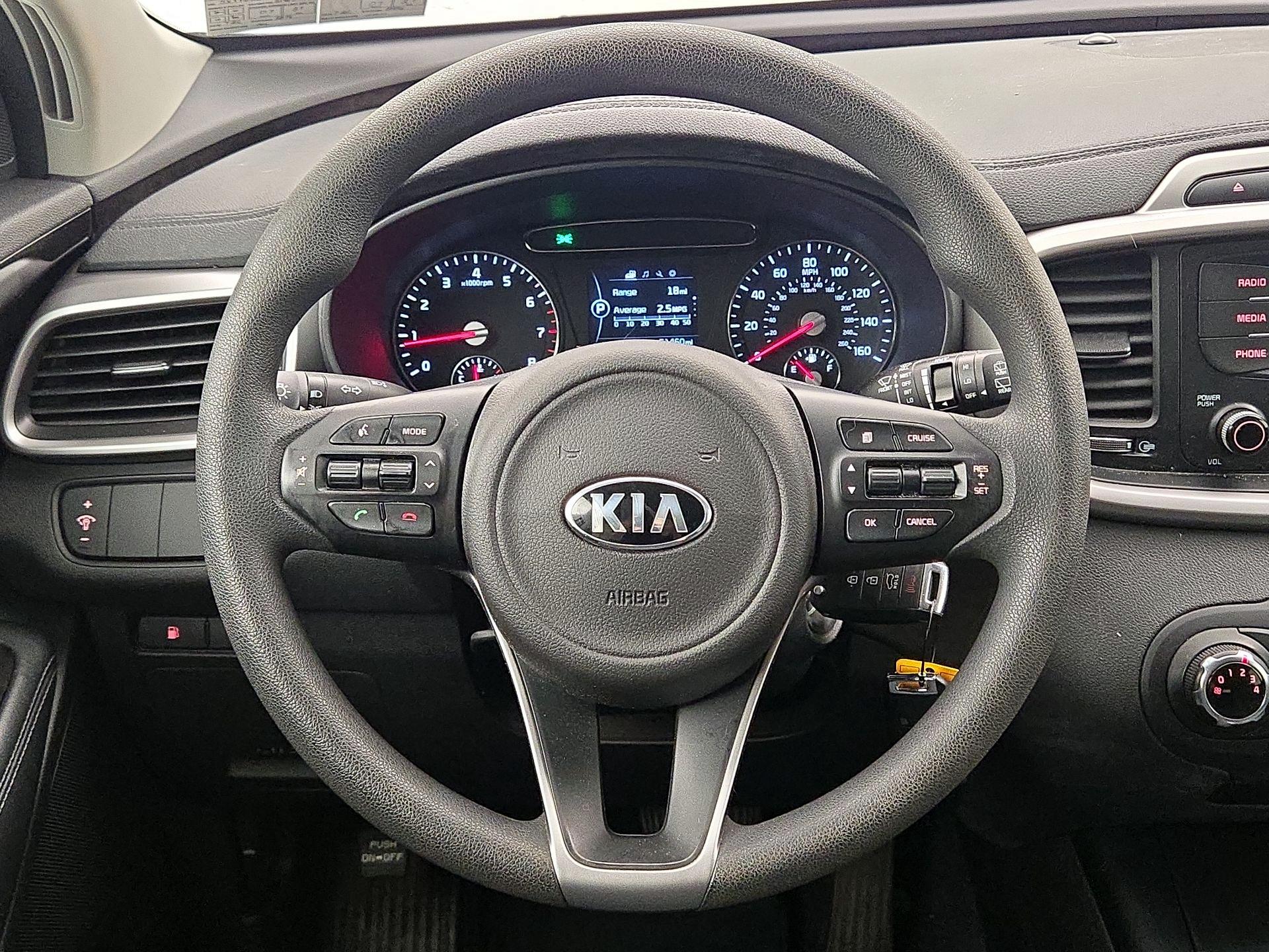Thumbnail: 2016 Kia Sorento - 10