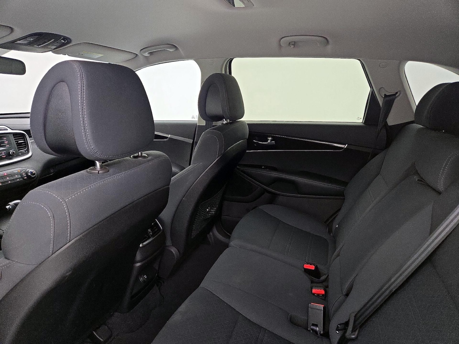 2016 Kia Sorento L - Photo 19