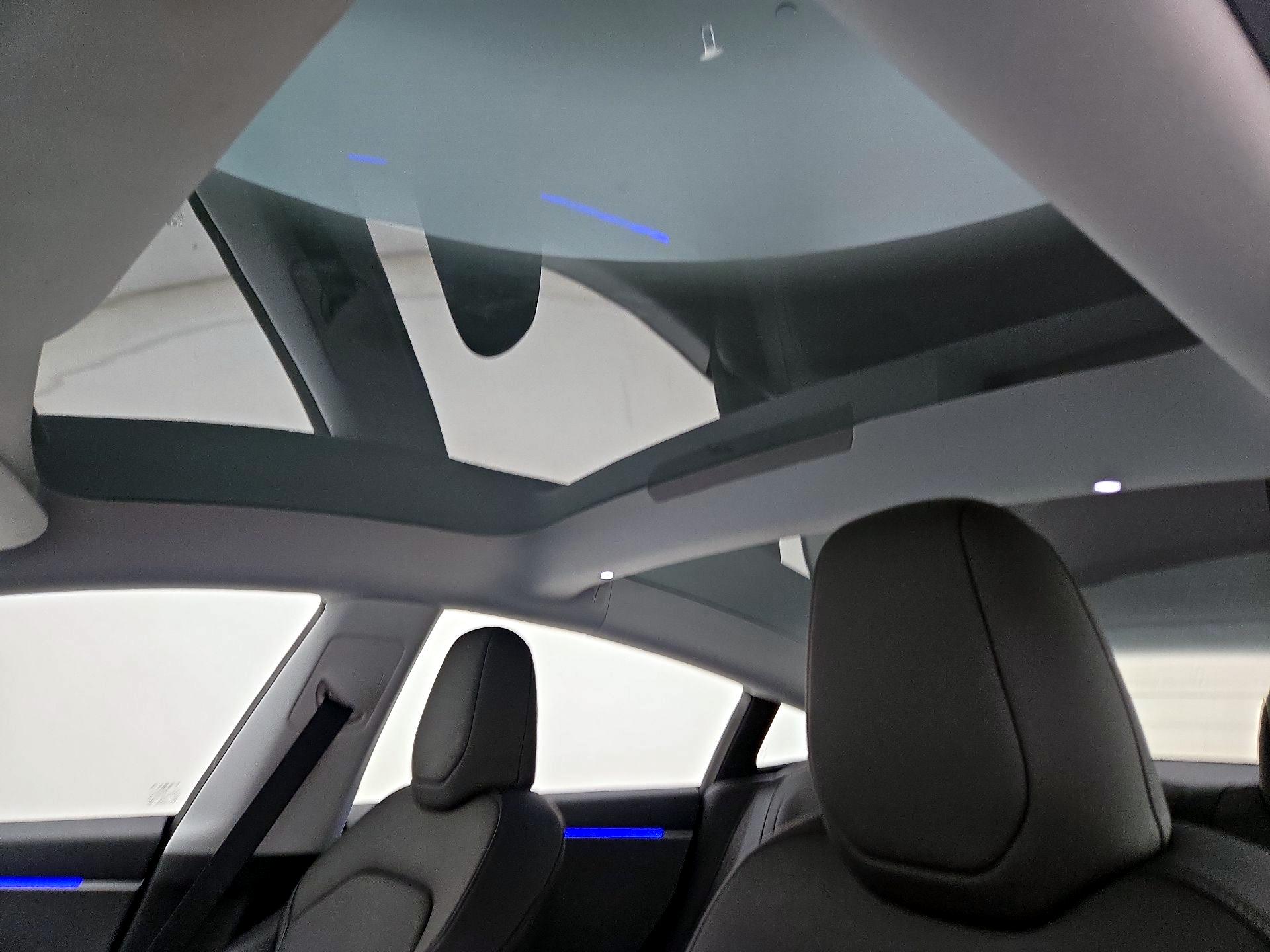 Thumbnail: 2025 Tesla Model 3 - 19