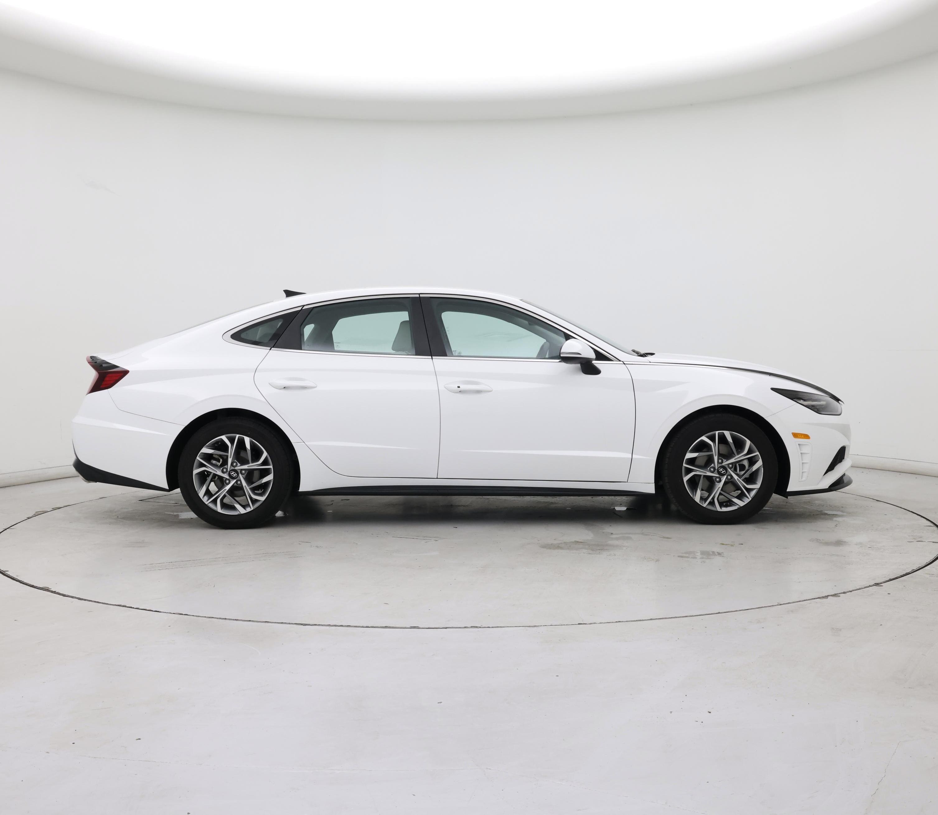 Thumbnail: 2023 Hyundai Sonata - 7