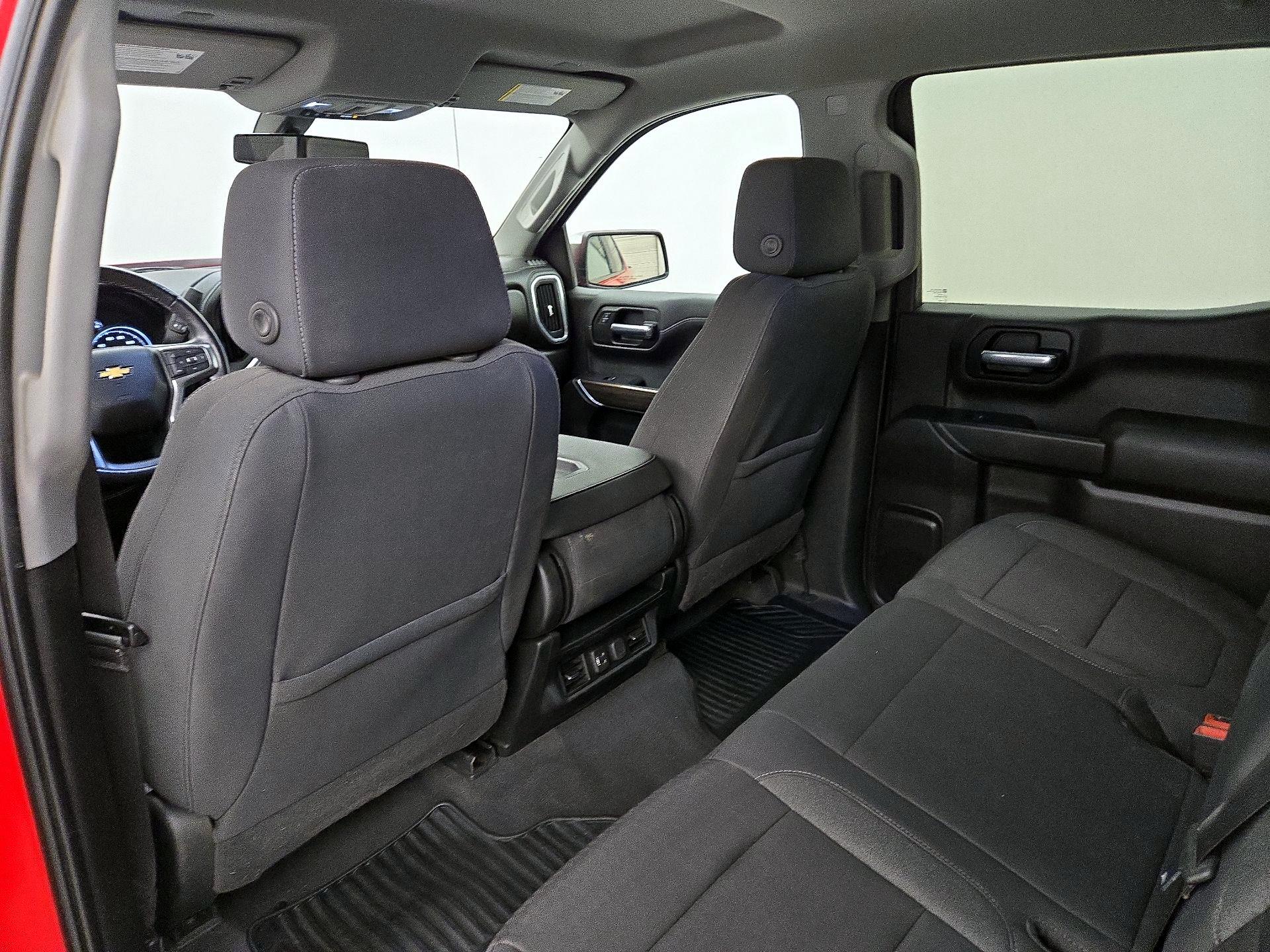 Thumbnail: 2020 Chevrolet Silverado 1500 - 19