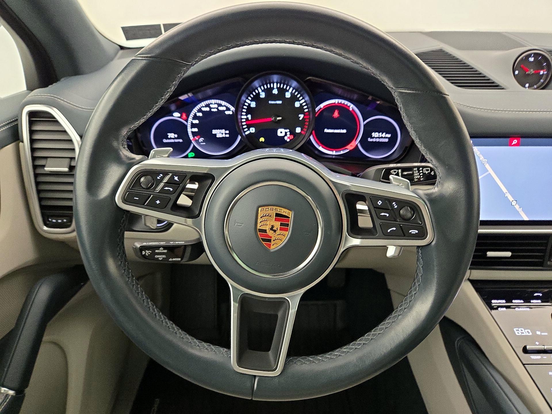 Thumbnail: 2020 Porsche Cayenne - 10