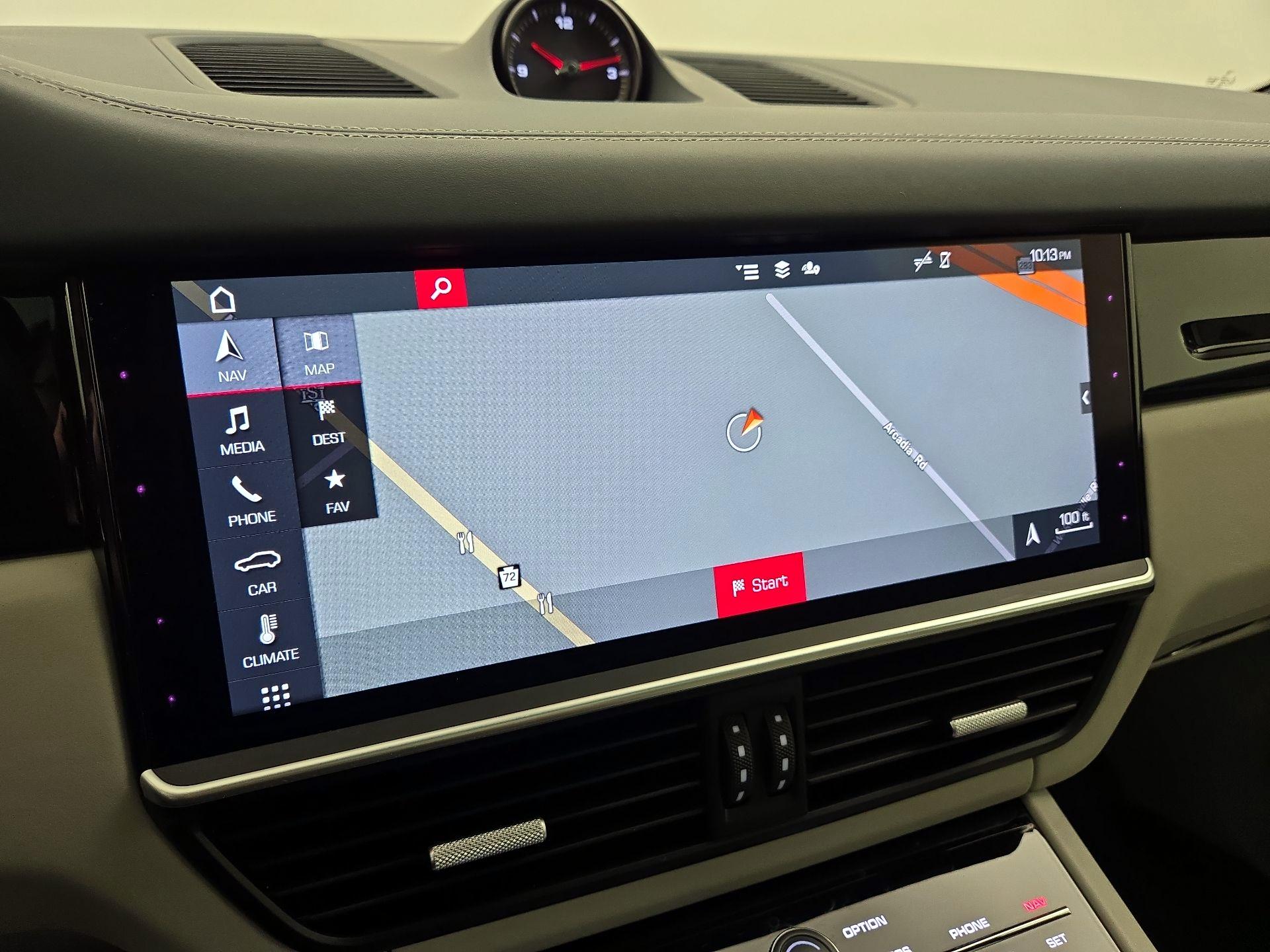 Thumbnail: 2020 Porsche Cayenne - 14