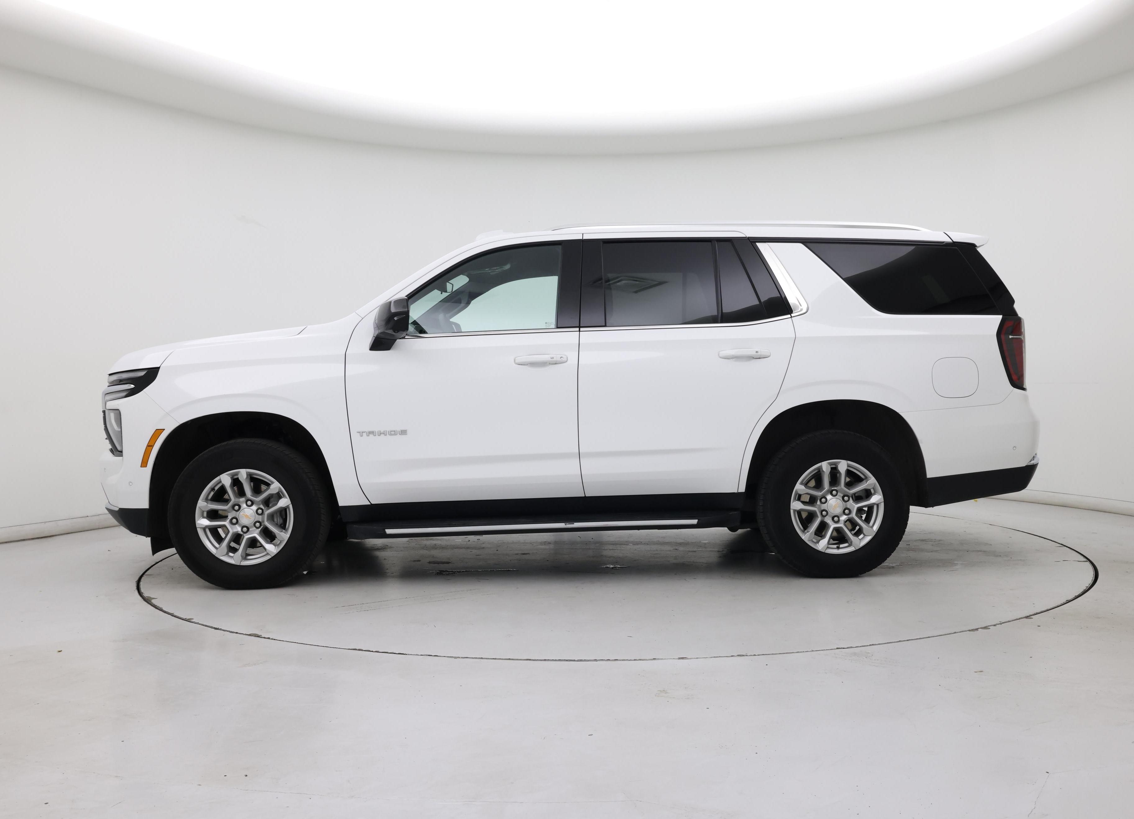 Thumbnail: 2025 Chevrolet Tahoe - 3
