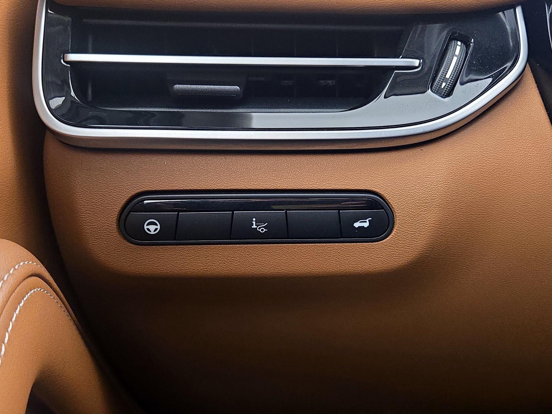 Thumbnail: 2022 INFINITI QX60 - 13