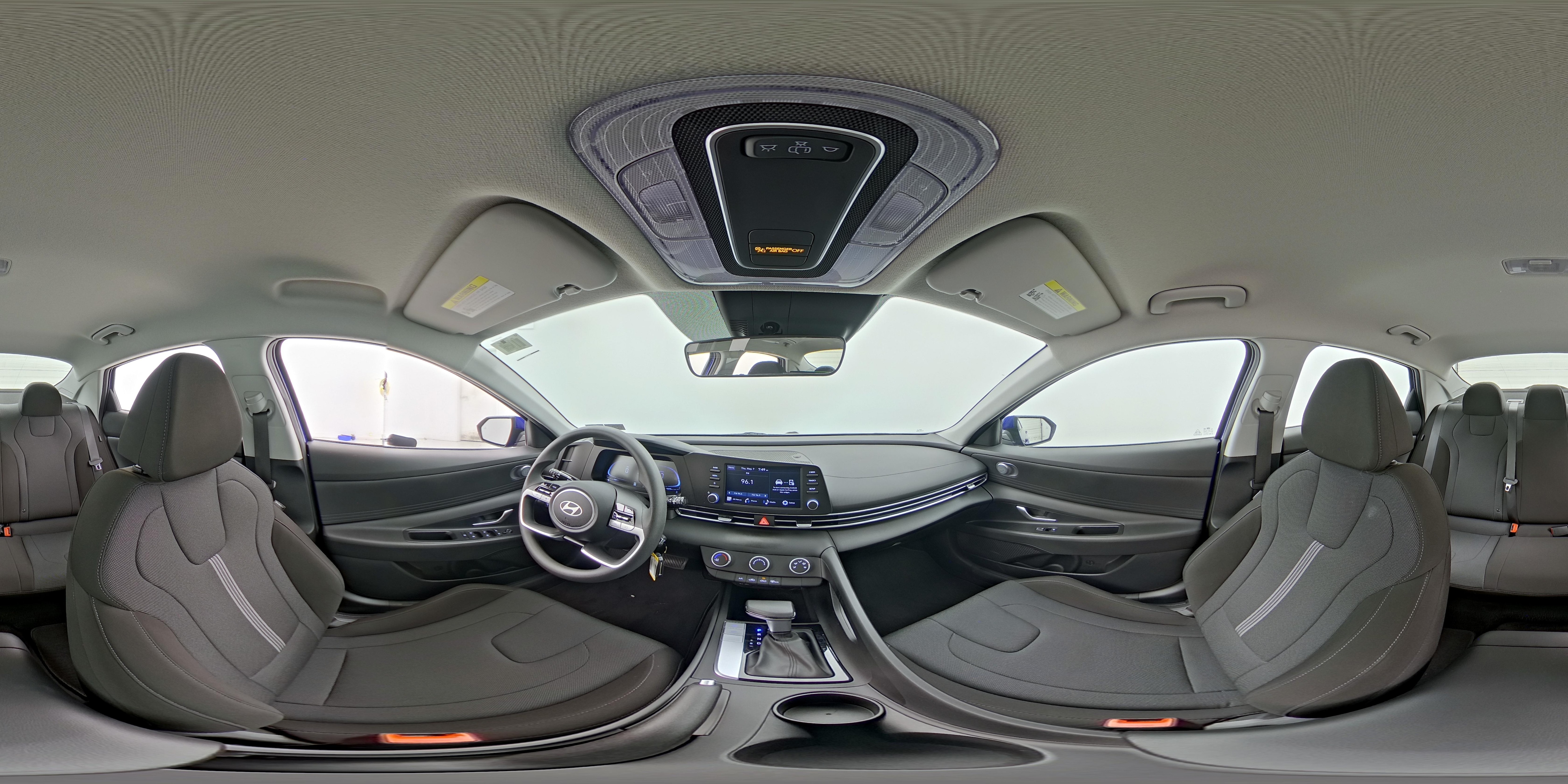 2024 Hyundai Elantra SE - Photo 24
