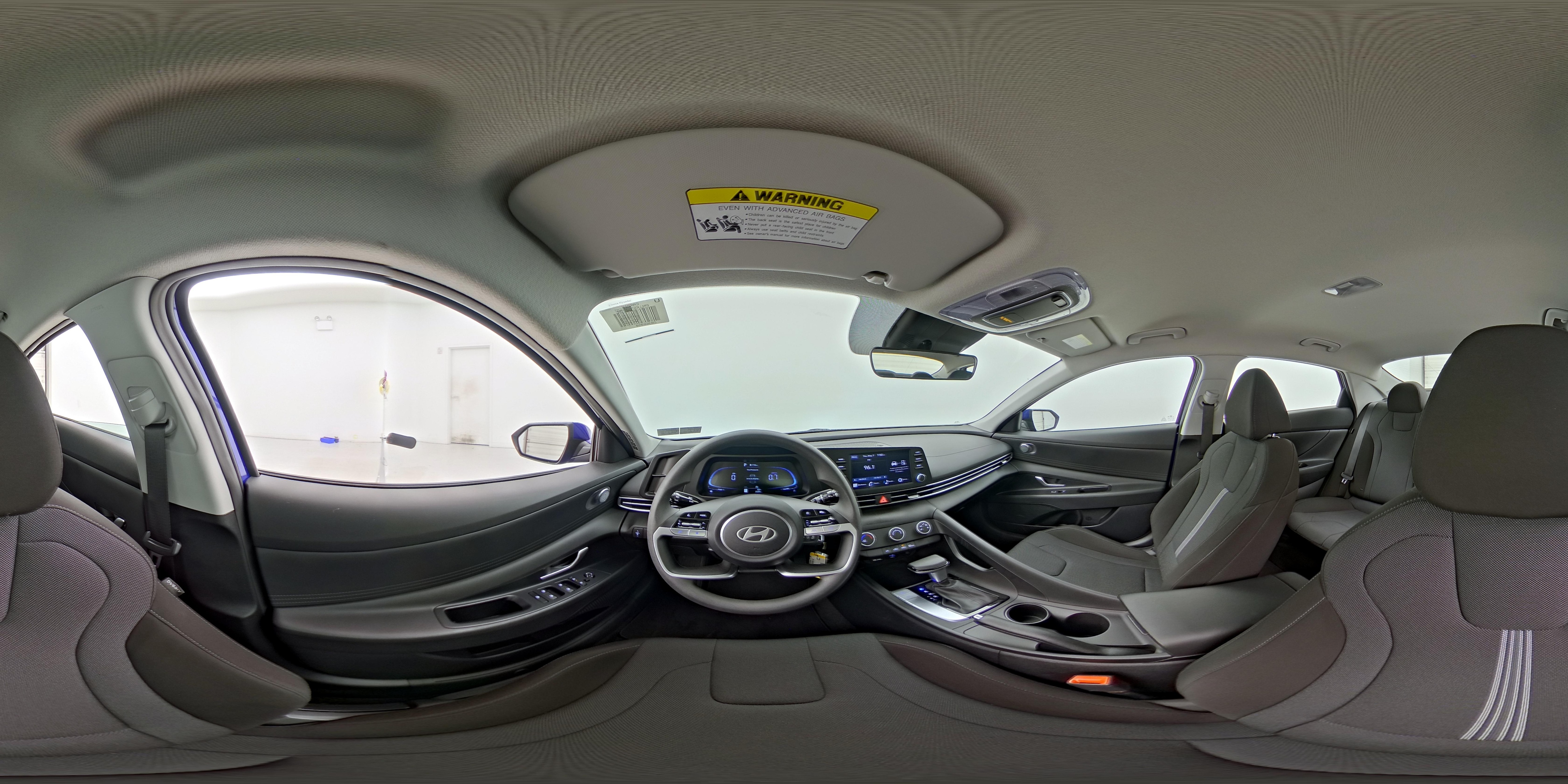 2024 Hyundai Elantra SE - Photo 26