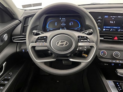 Steering Wheel & Instrument Cluster (On)