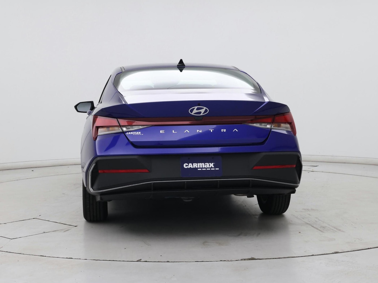 2024 Hyundai Elantra SE - Photo 7