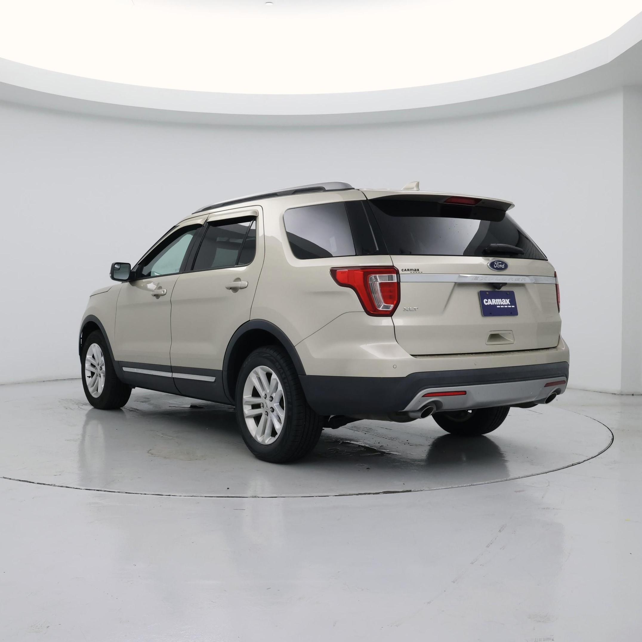 Thumbnail: 2017 Ford Explorer - 2