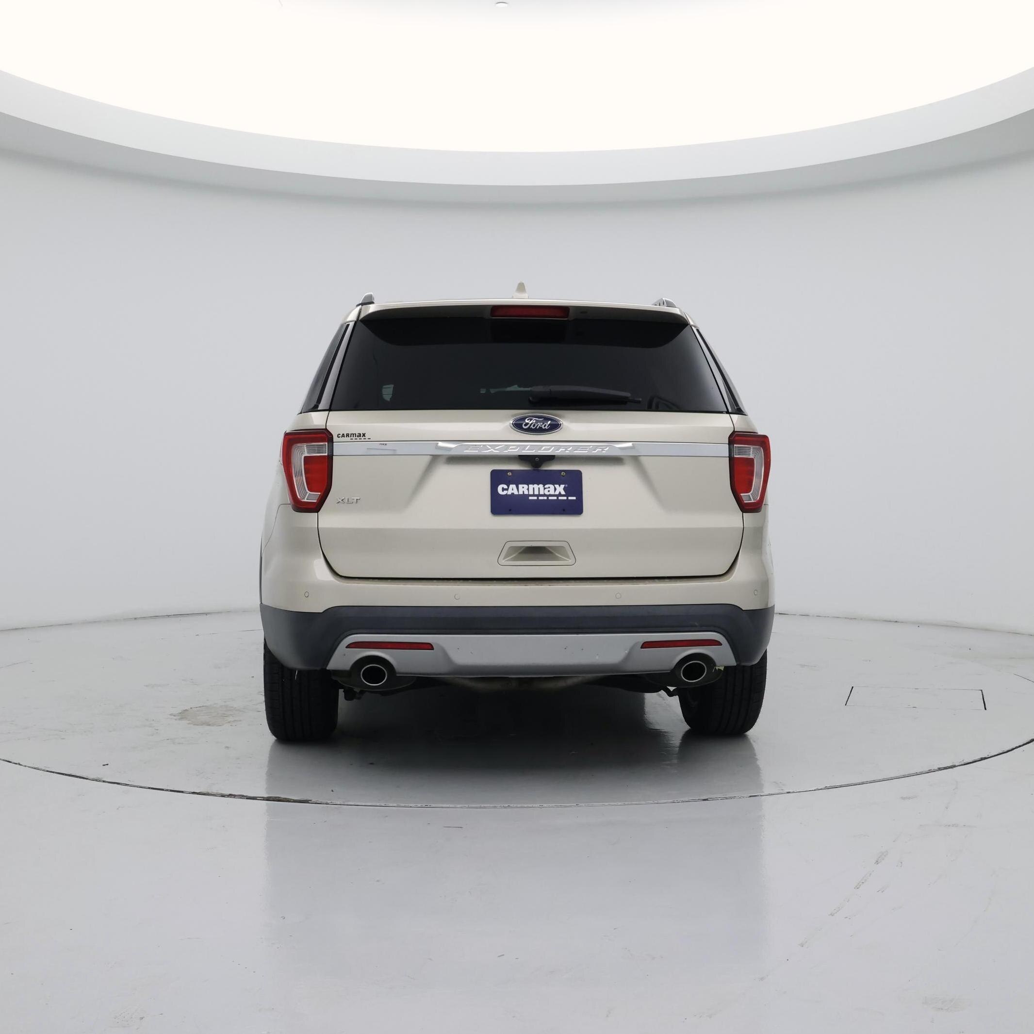 Thumbnail: 2017 Ford Explorer - 6