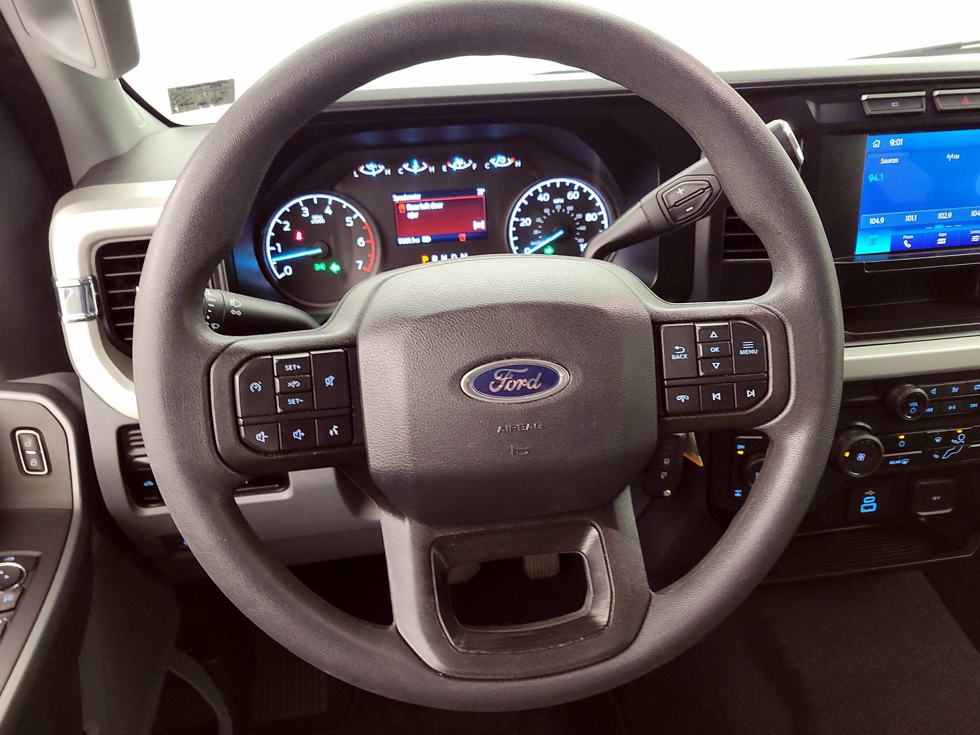 Thumbnail: 2023 Ford F-250 - 10