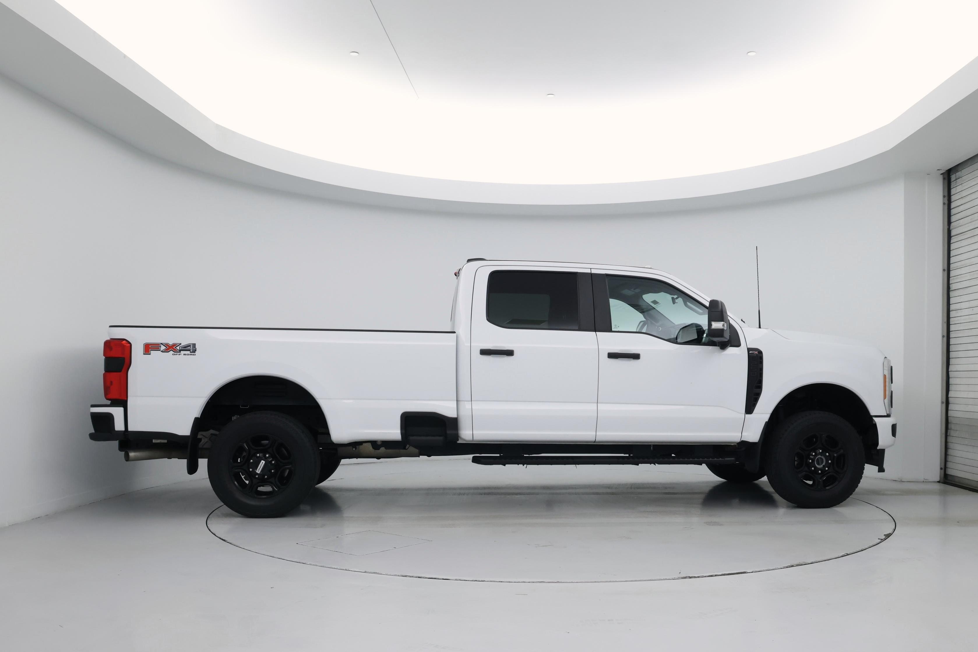 Thumbnail: 2023 Ford F-250 - 7