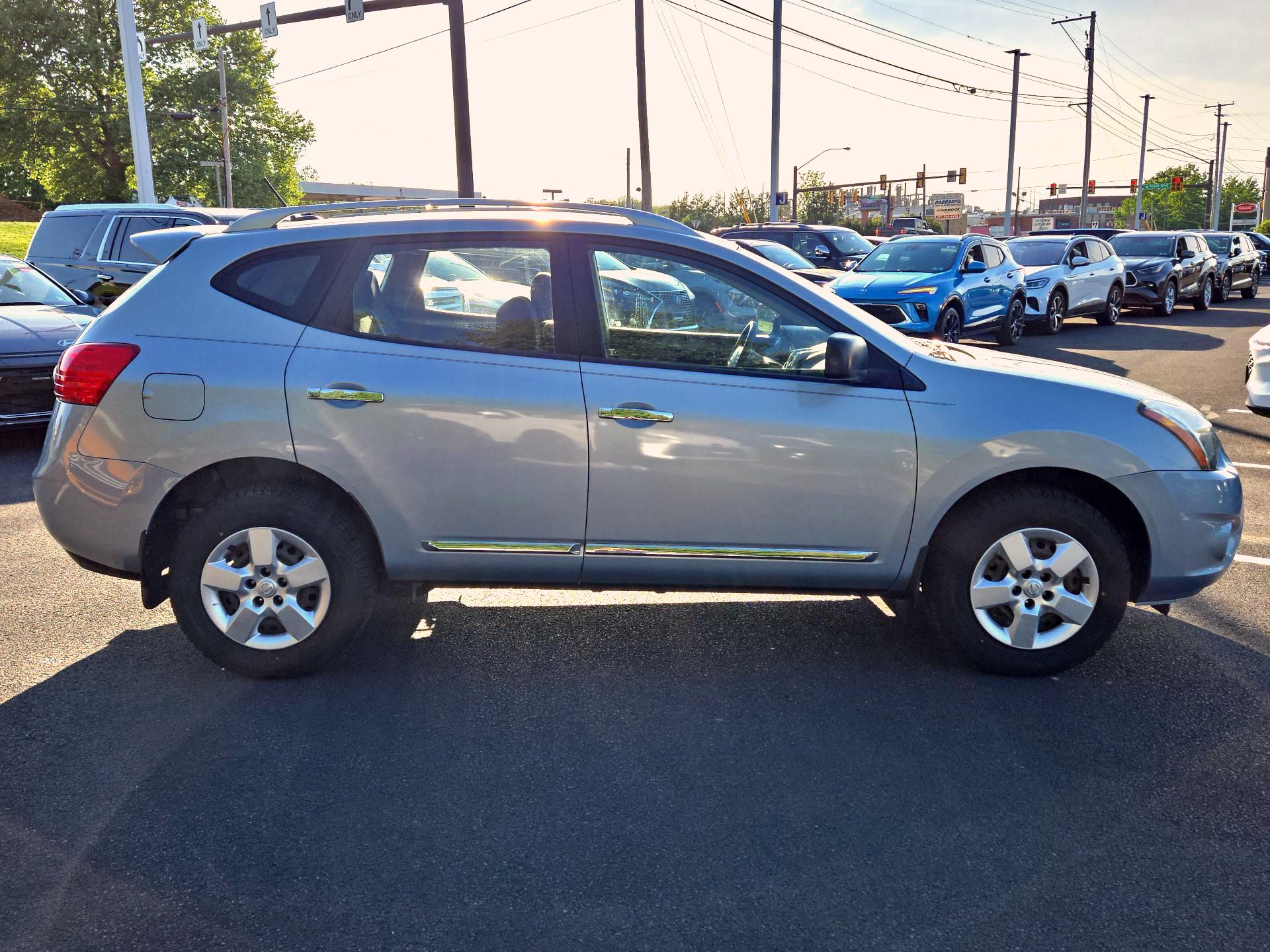 Thumbnail: 2015 Nissan Rogue - 4