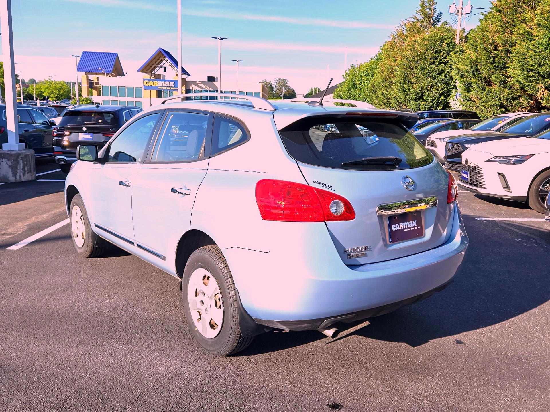 Thumbnail: 2015 Nissan Rogue - 7