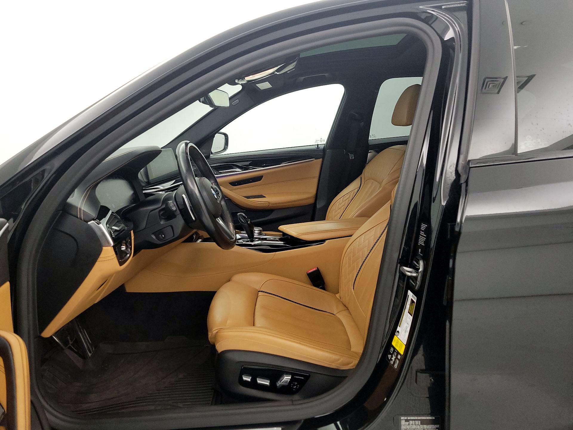 Thumbnail: 2020 BMW 5 Series - 11