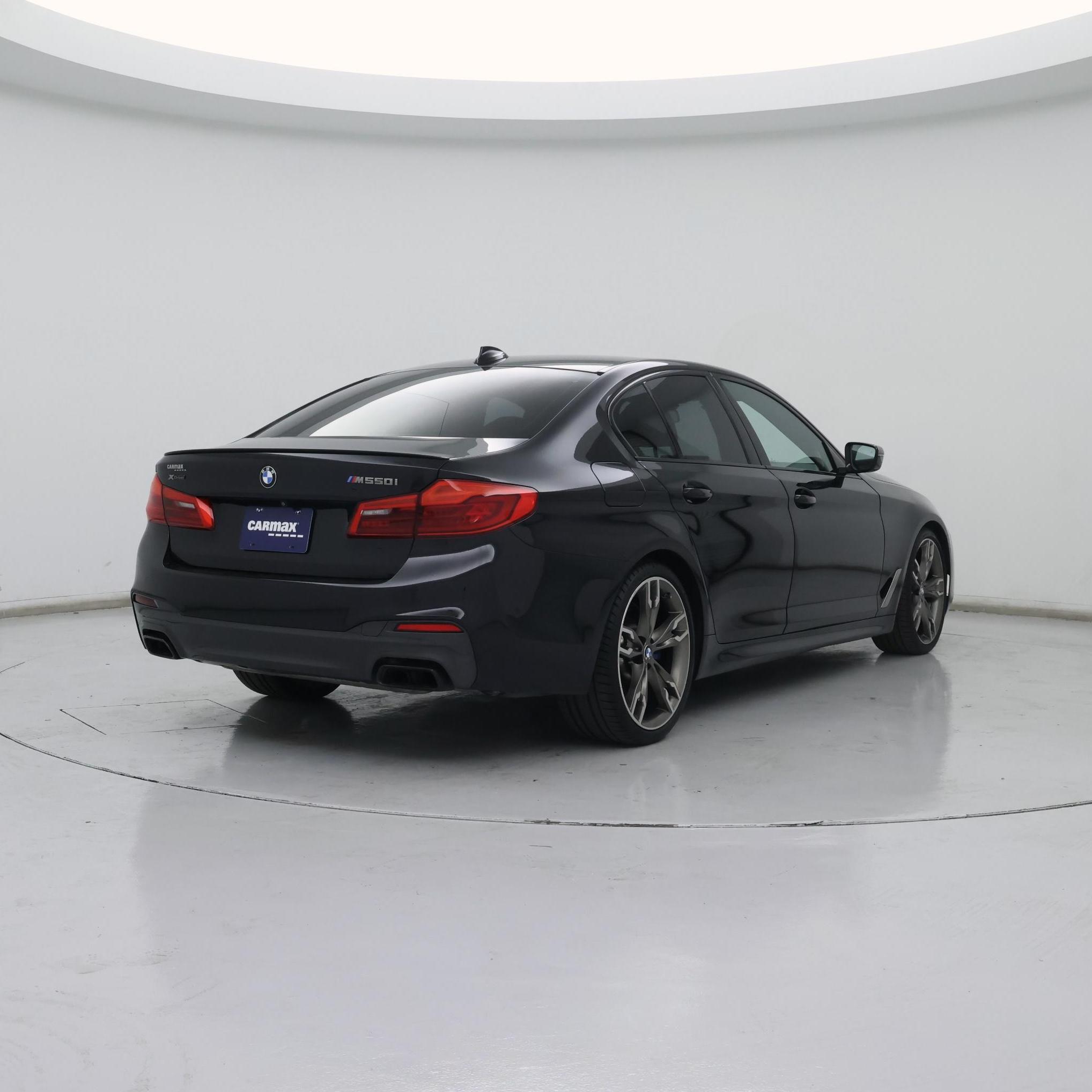 Thumbnail: 2020 BMW 5 Series - 8