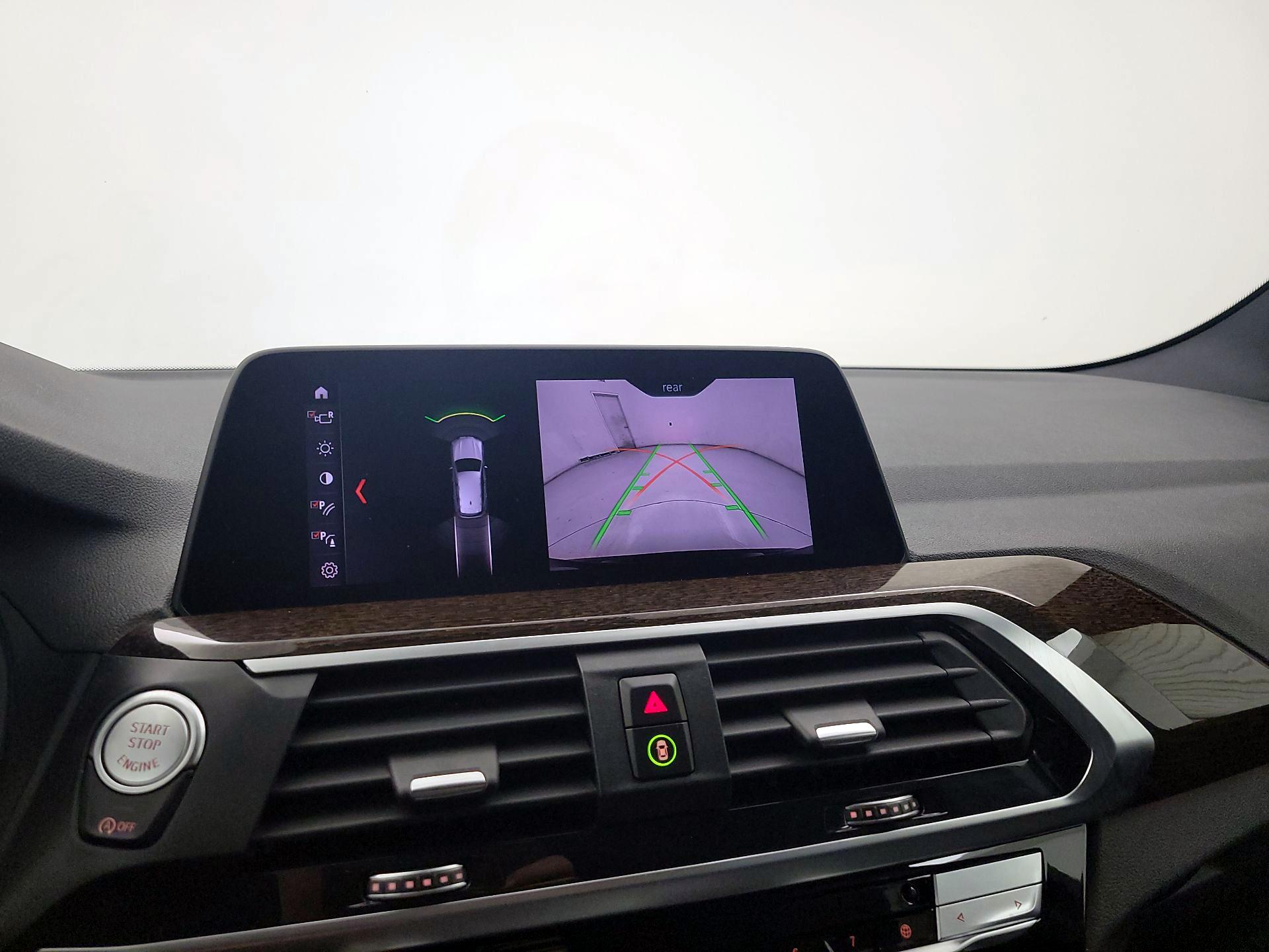 Thumbnail: 2021 BMW X3 - 15