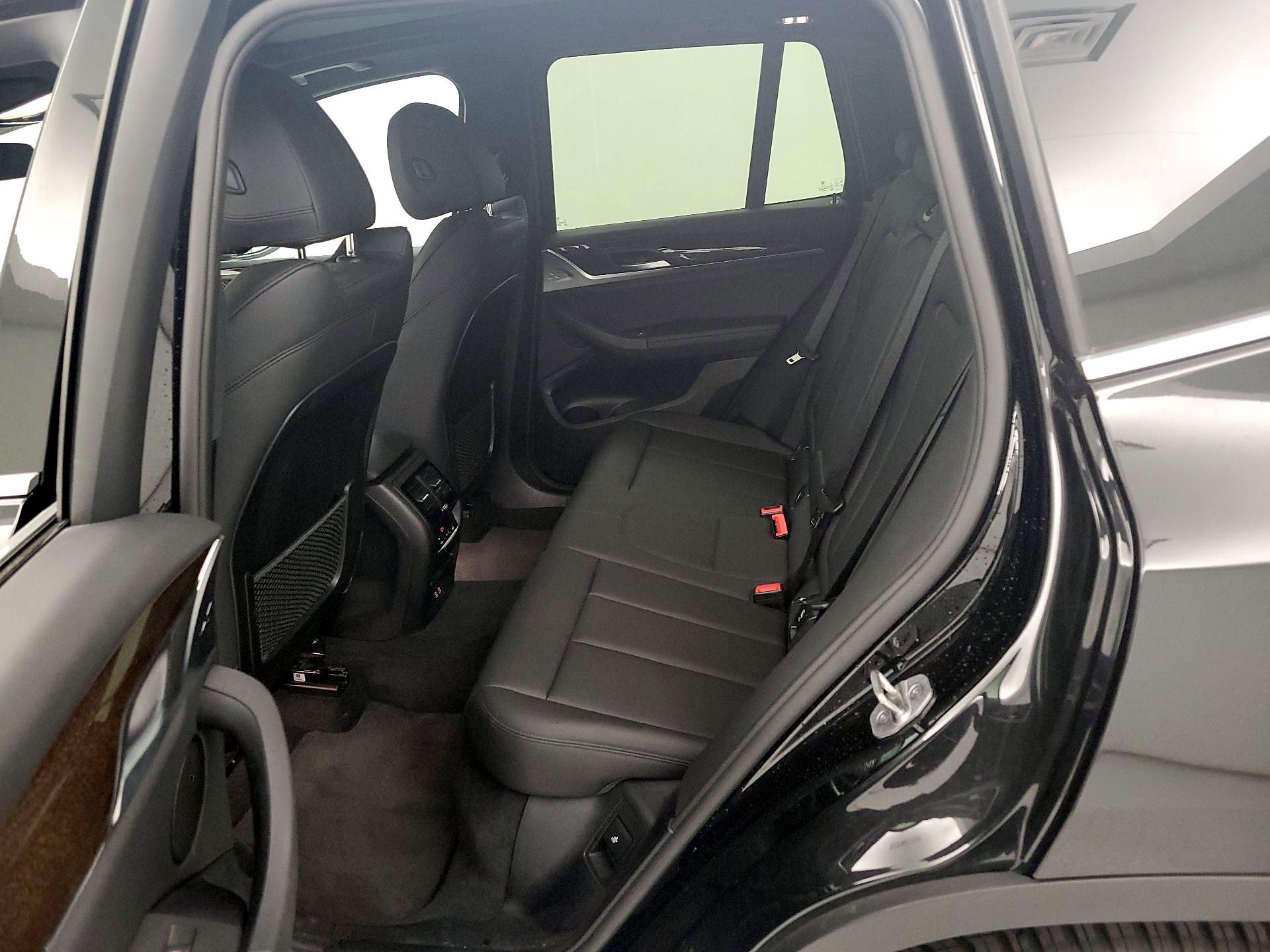 Thumbnail: 2021 BMW X3 - 20