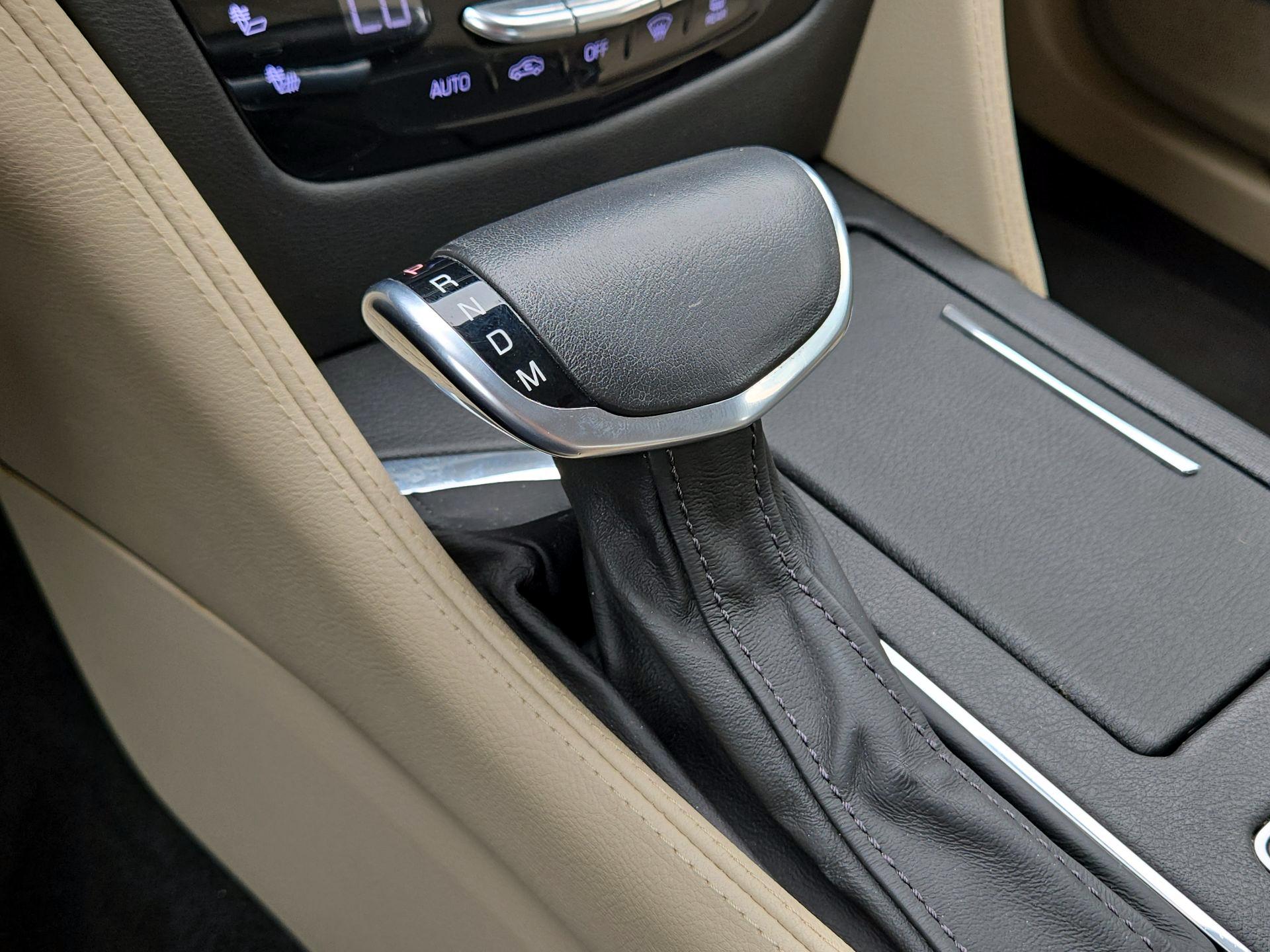 Thumbnail: 2018 Cadillac CT6 - 15