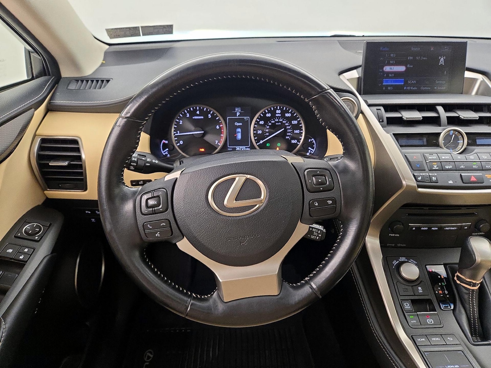 2017 Lexus NX 200t - Photo 11