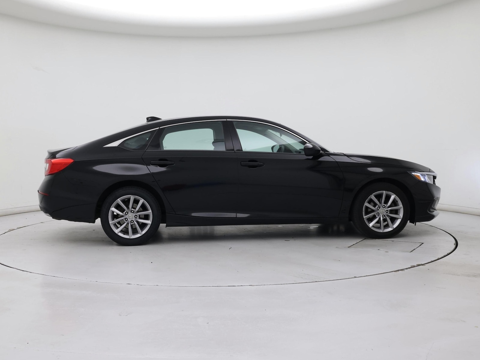 2021 Honda Accord LX - Photo 8