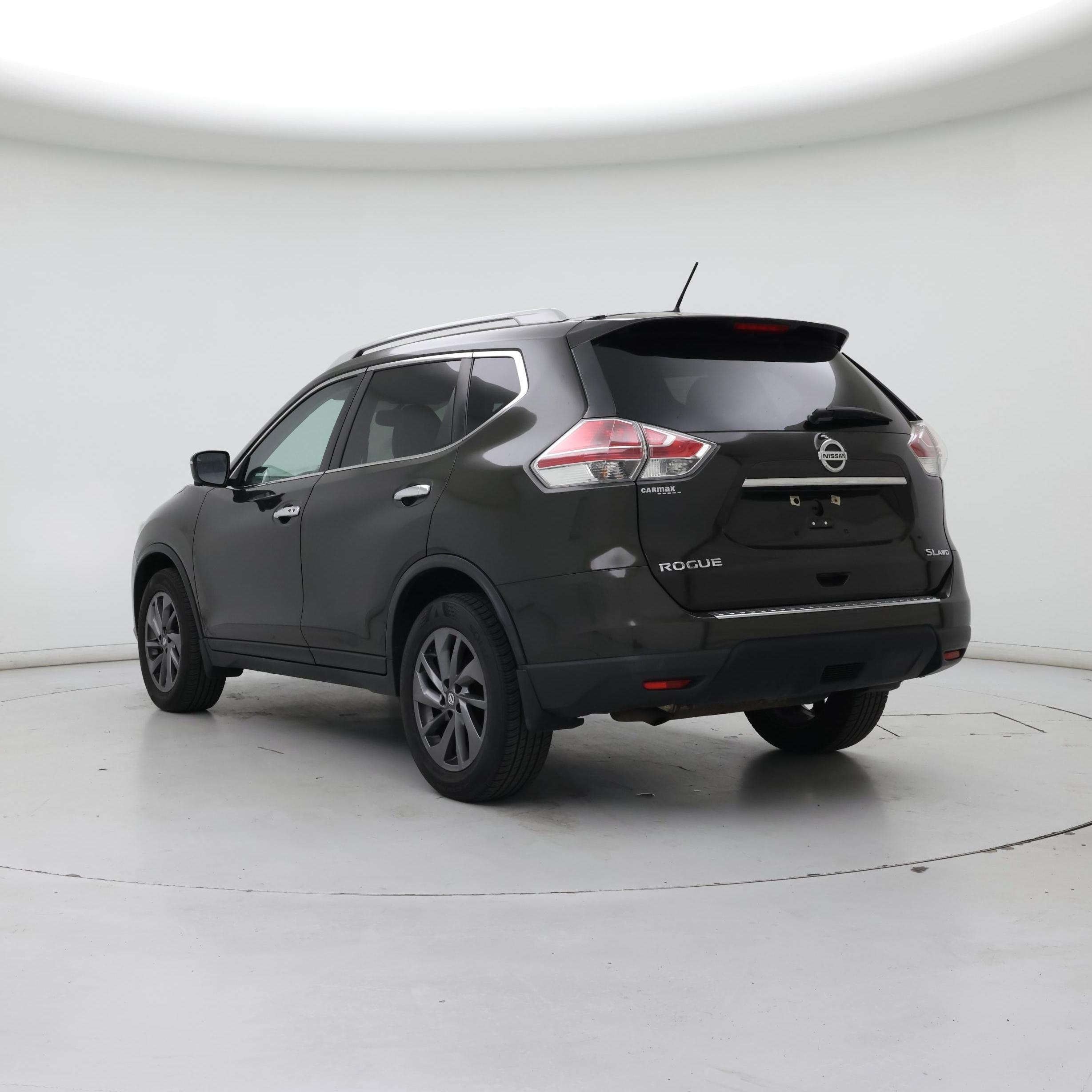 Thumbnail: 2016 Nissan Rogue - 2