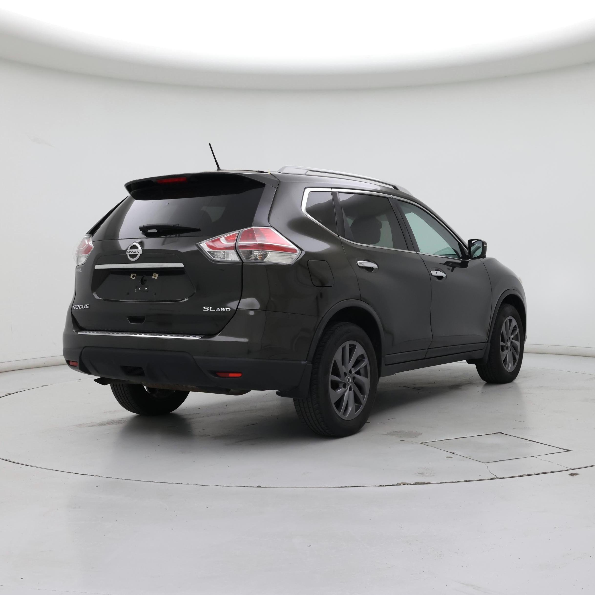 Thumbnail: 2016 Nissan Rogue - 8