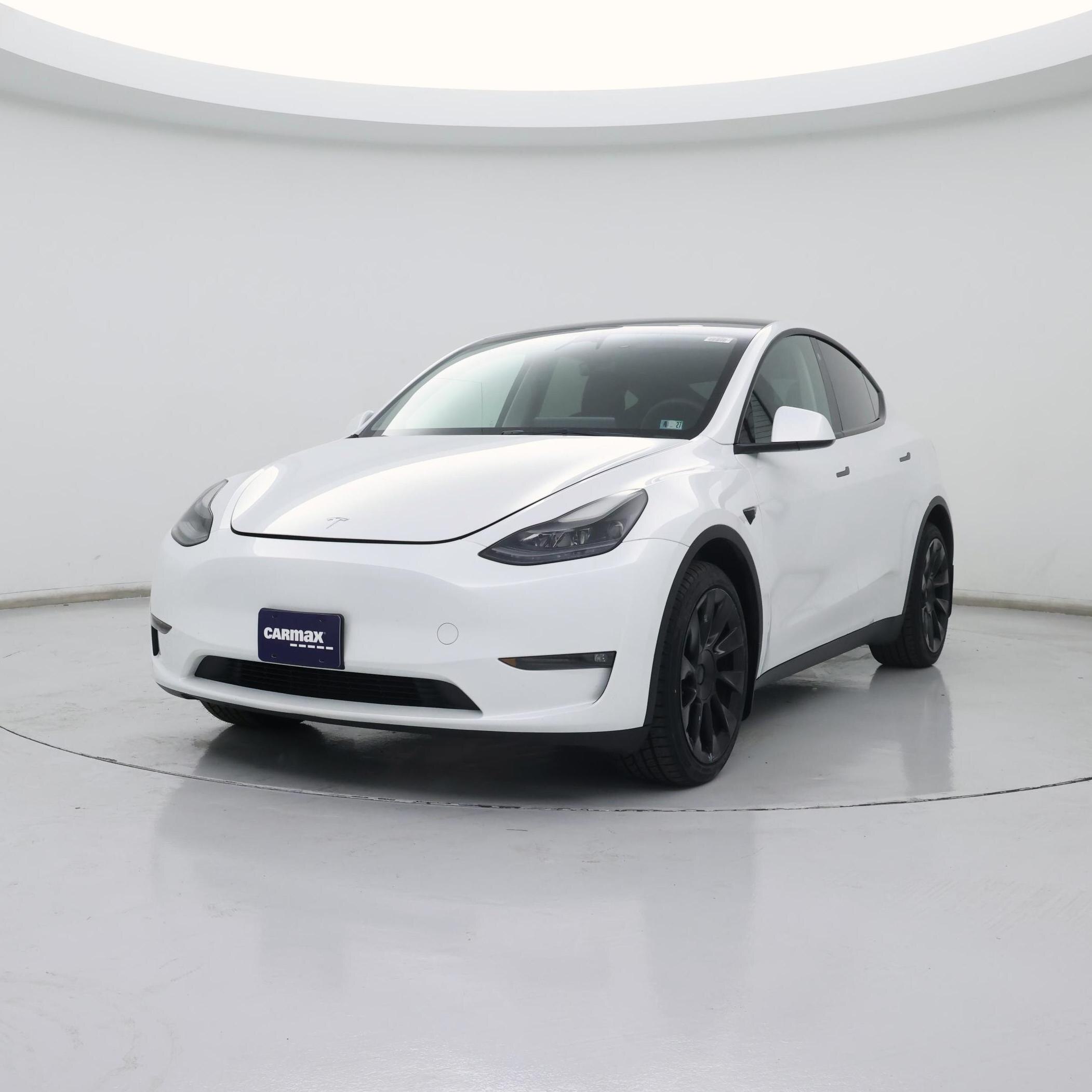 Thumbnail: 2023 Tesla Model Y - 4
