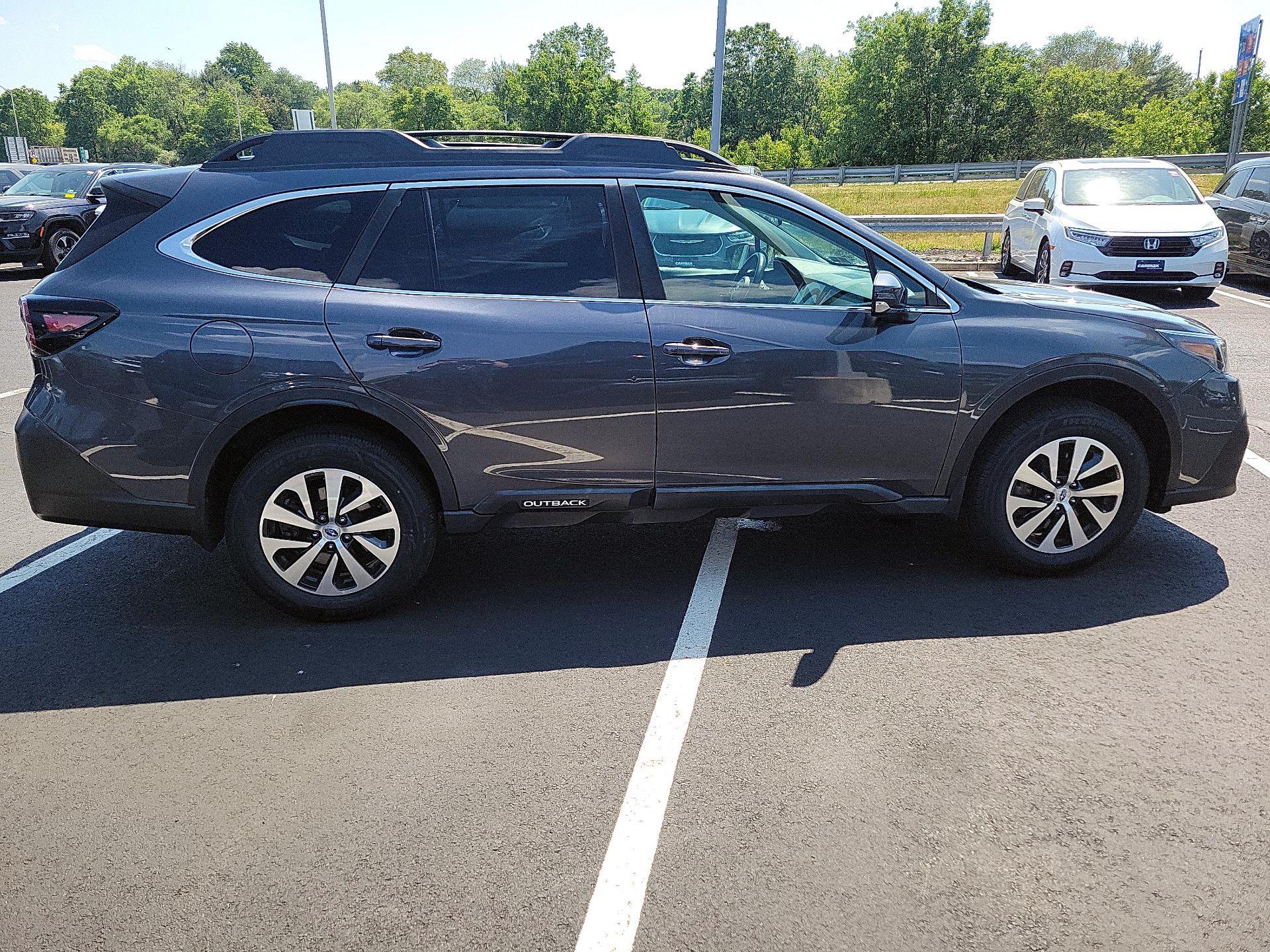 Thumbnail: 2021 Subaru Outback - 4